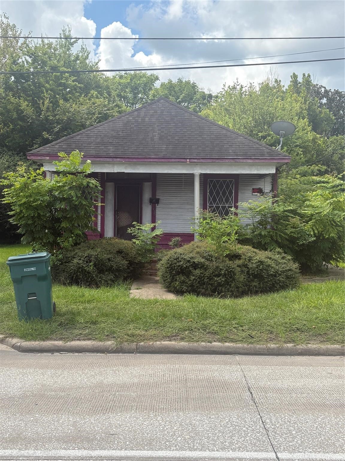Listing photo 5