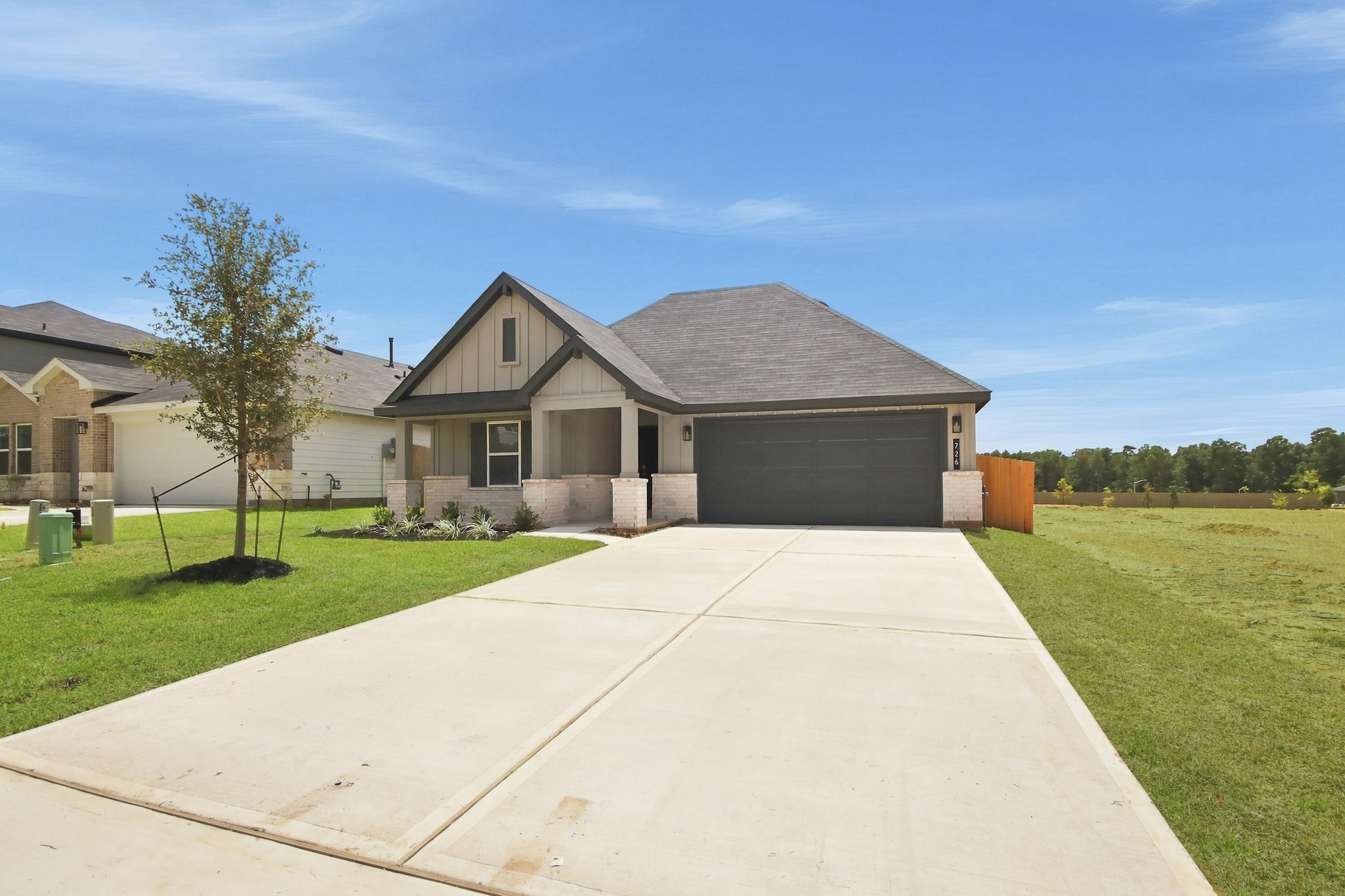 Listing photo 1