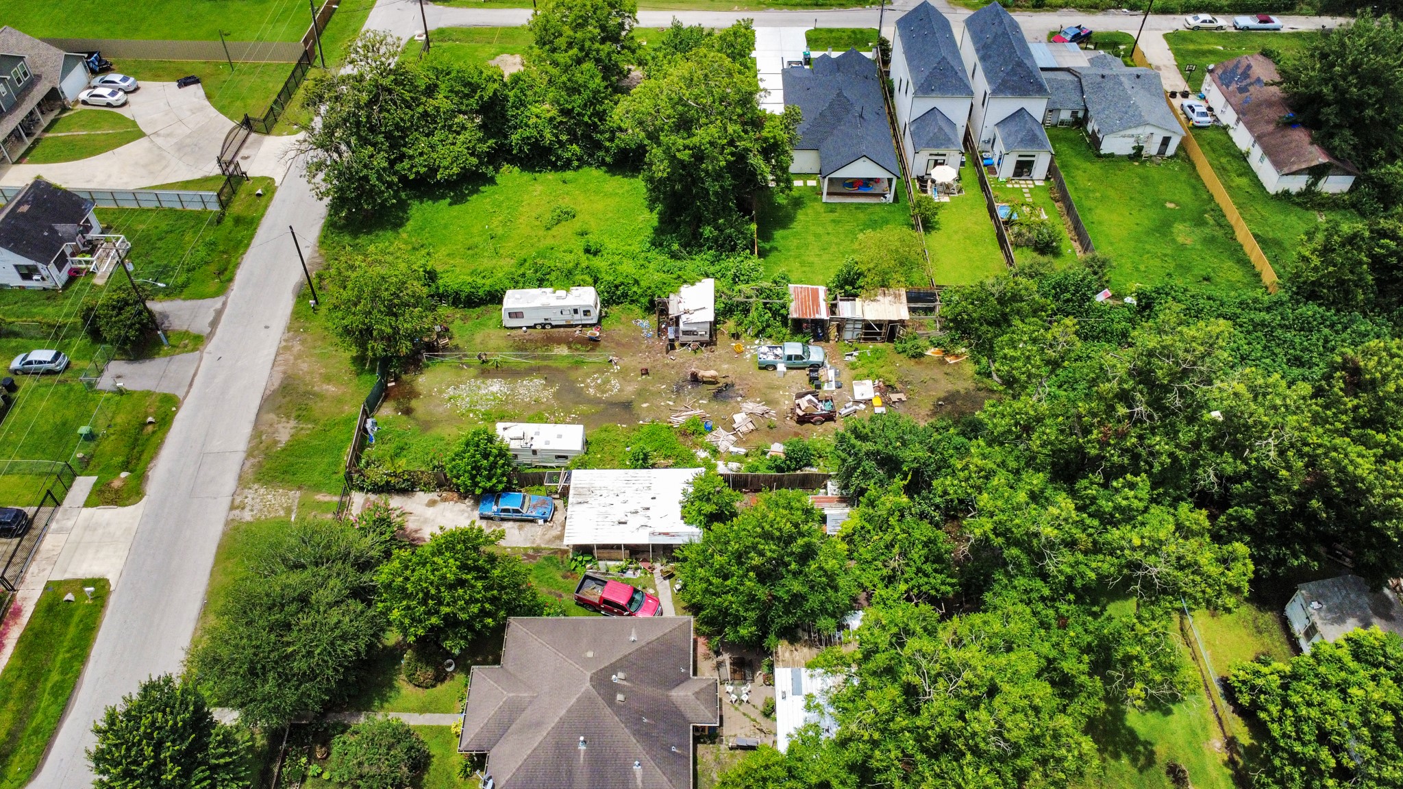 Listing photo 3