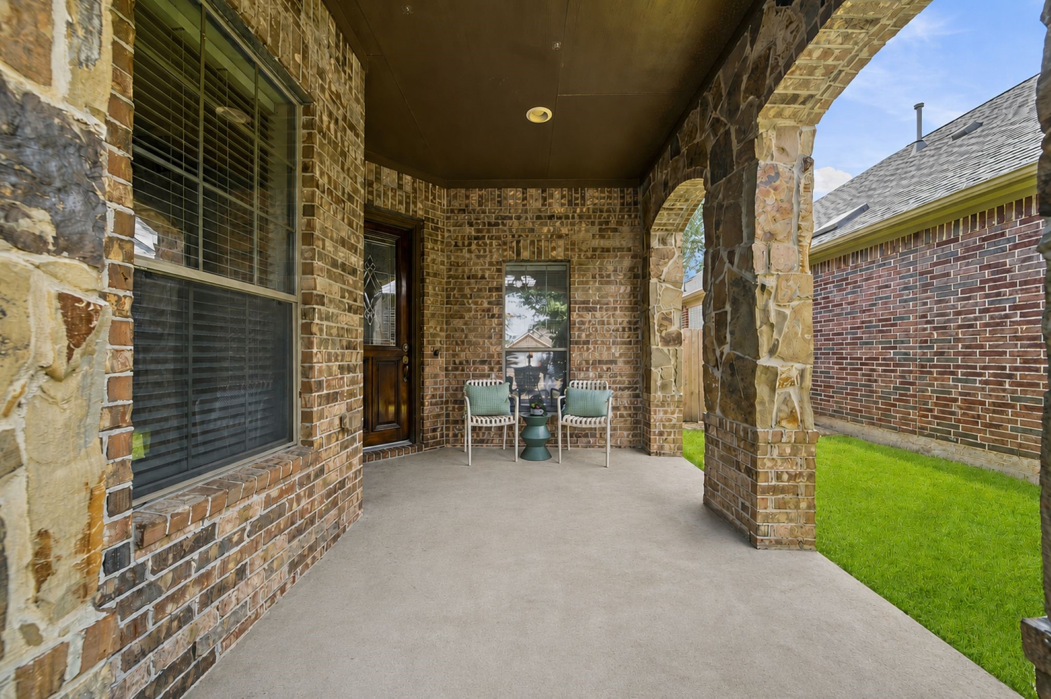 Listing photo 5