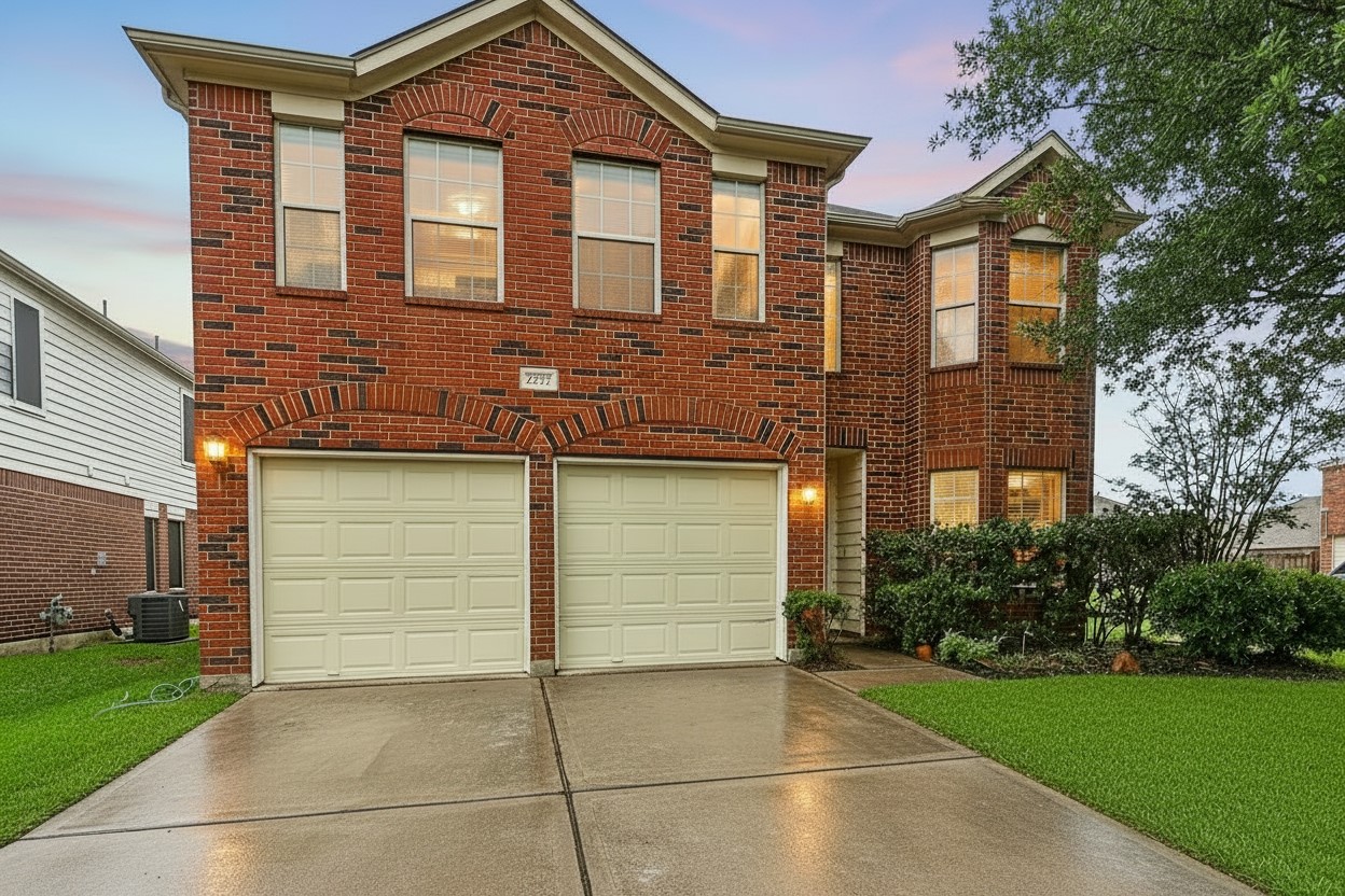 Listing photo 1