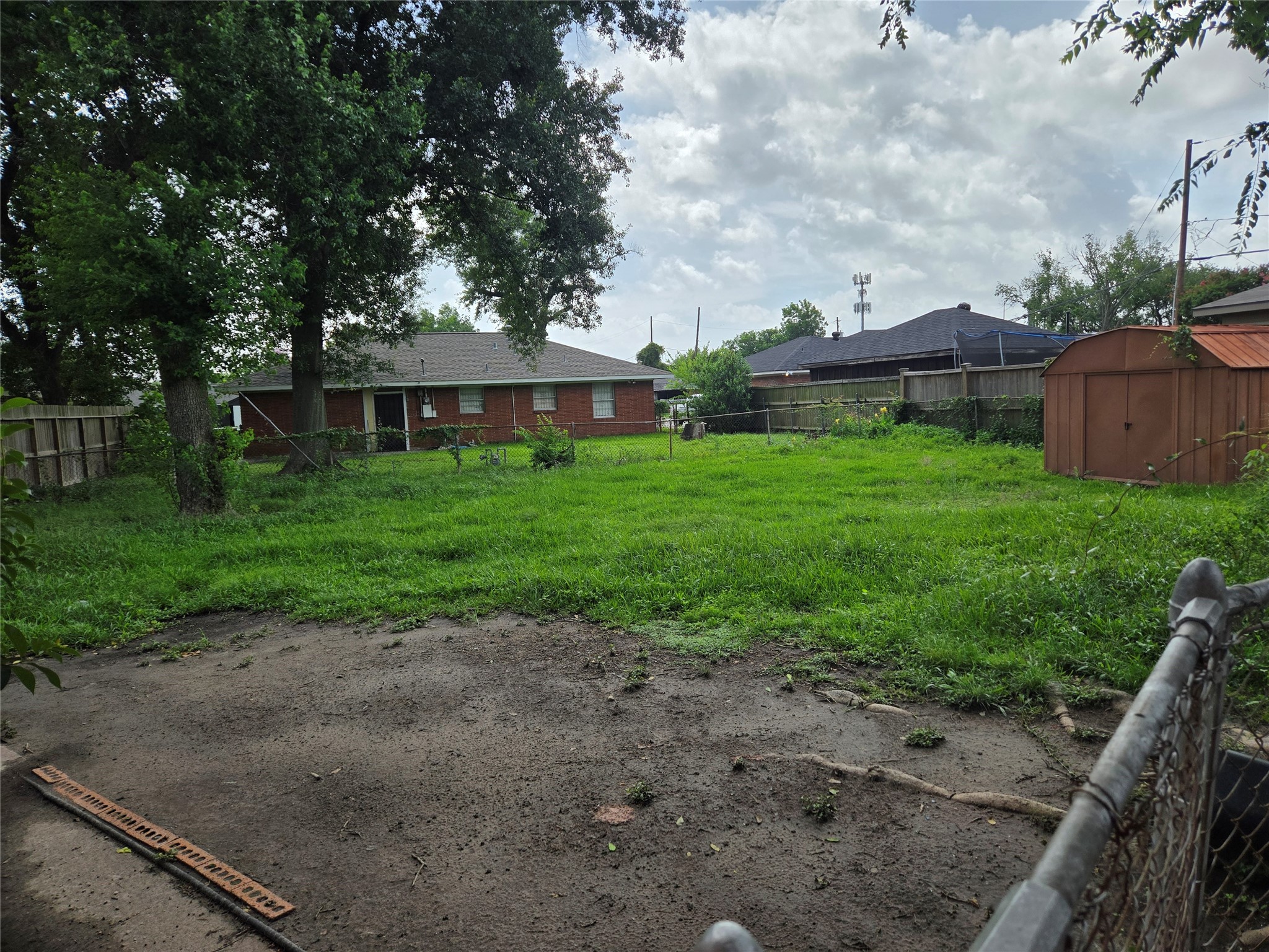 Listing photo 4