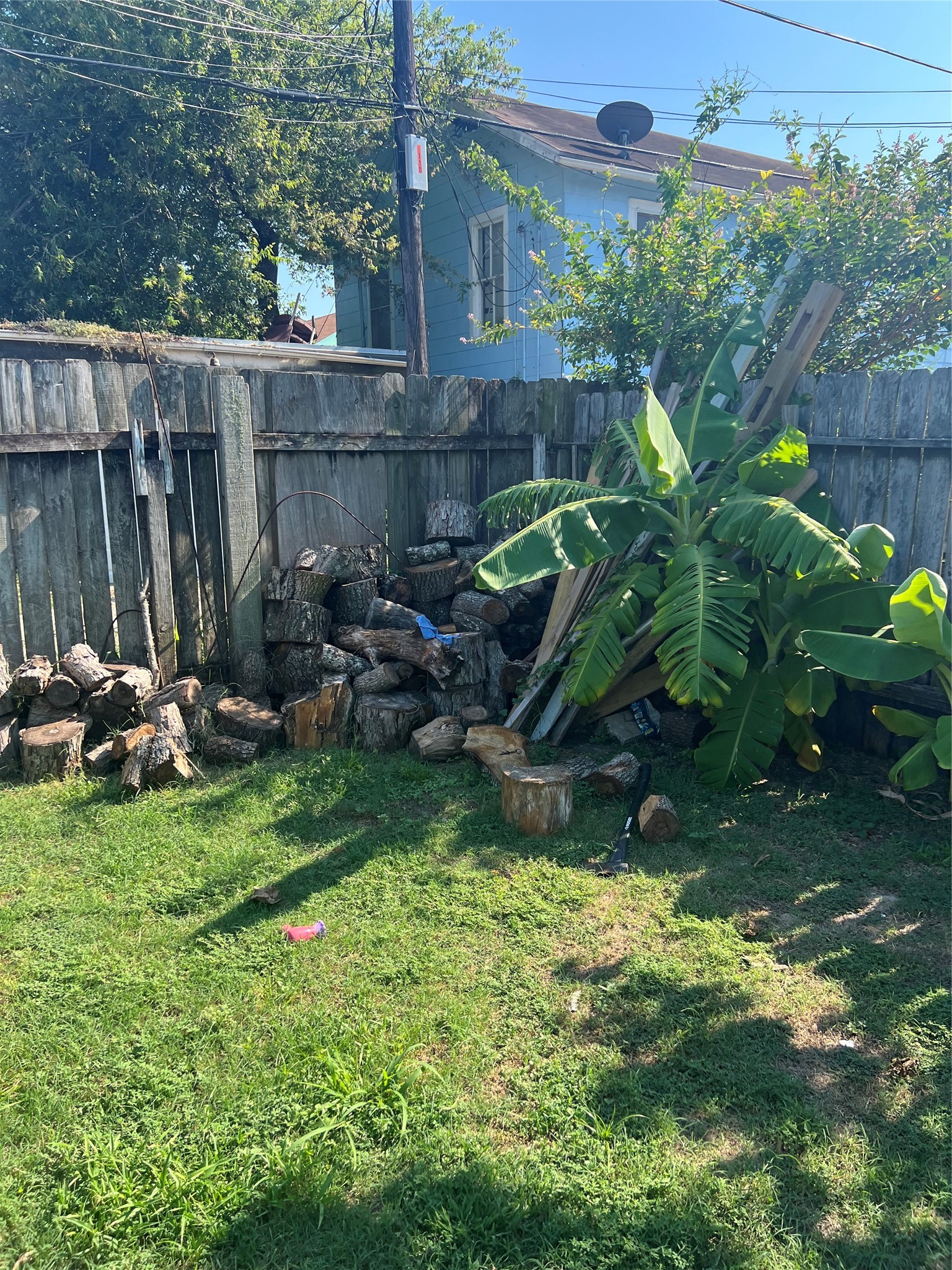 Listing photo 4