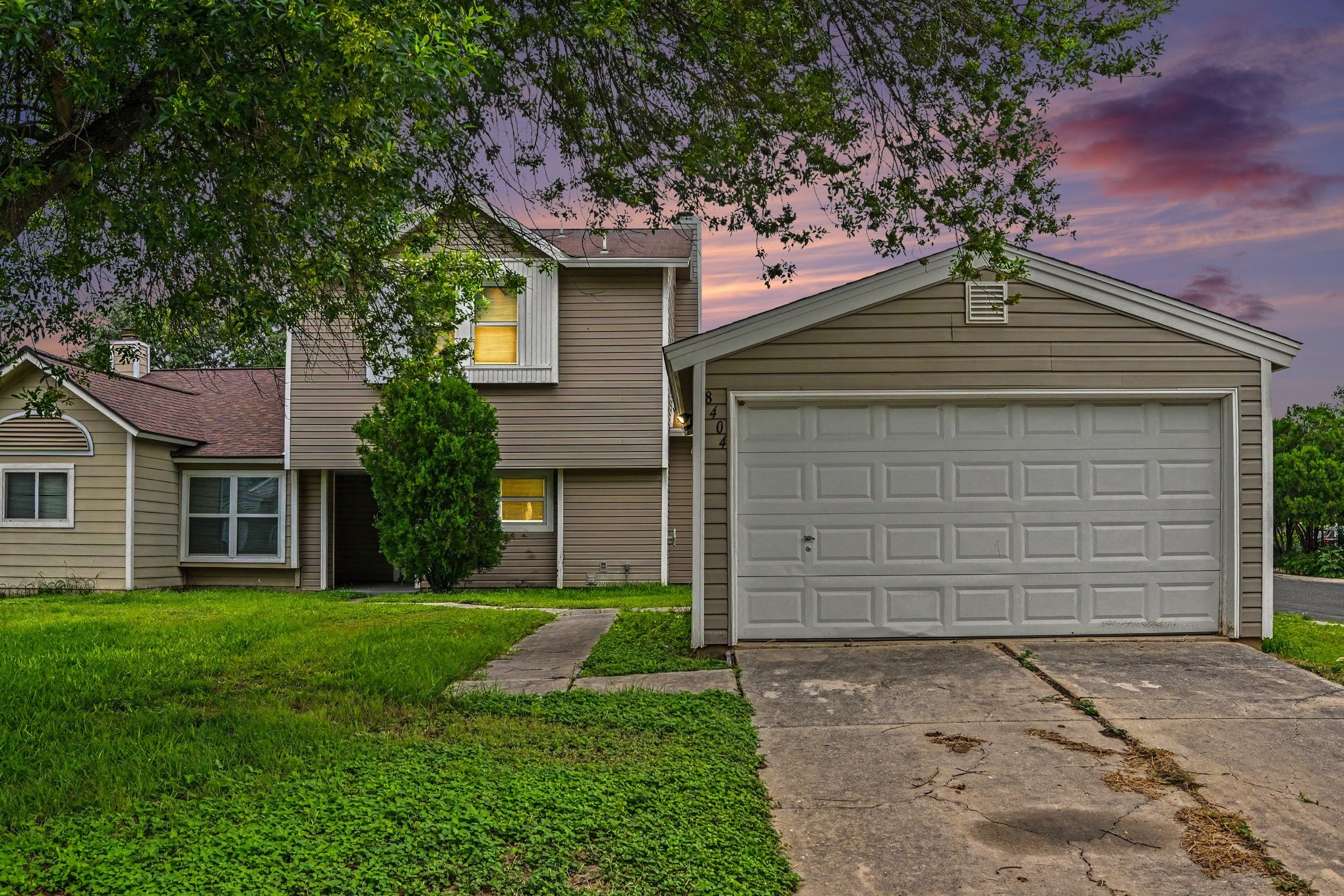 Listing photo 1