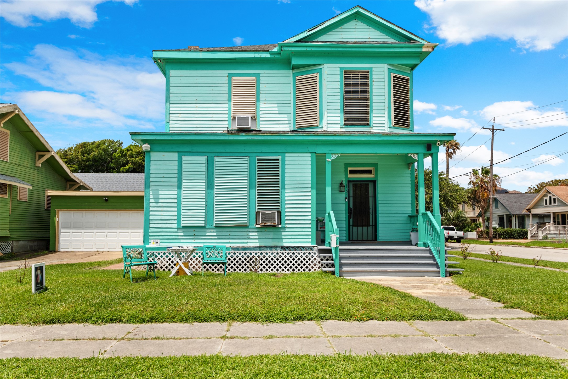 Listing photo 1