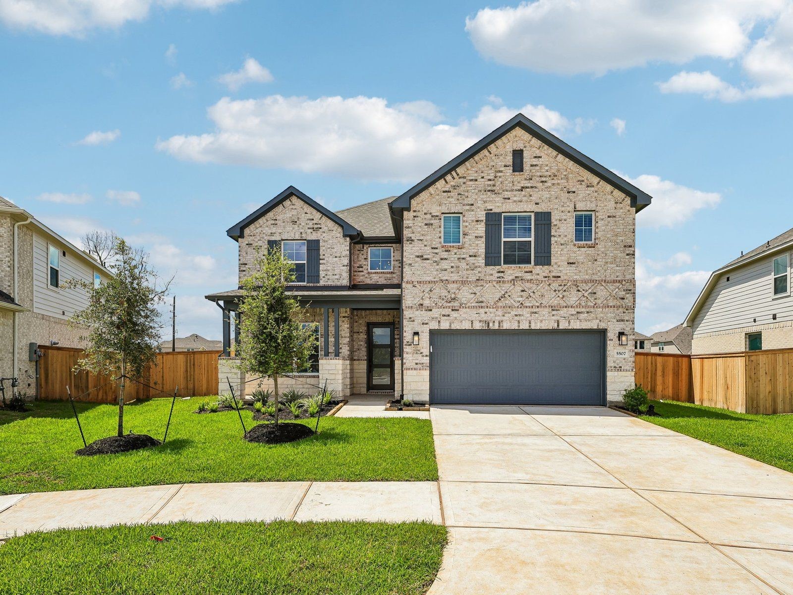Listing photo 1