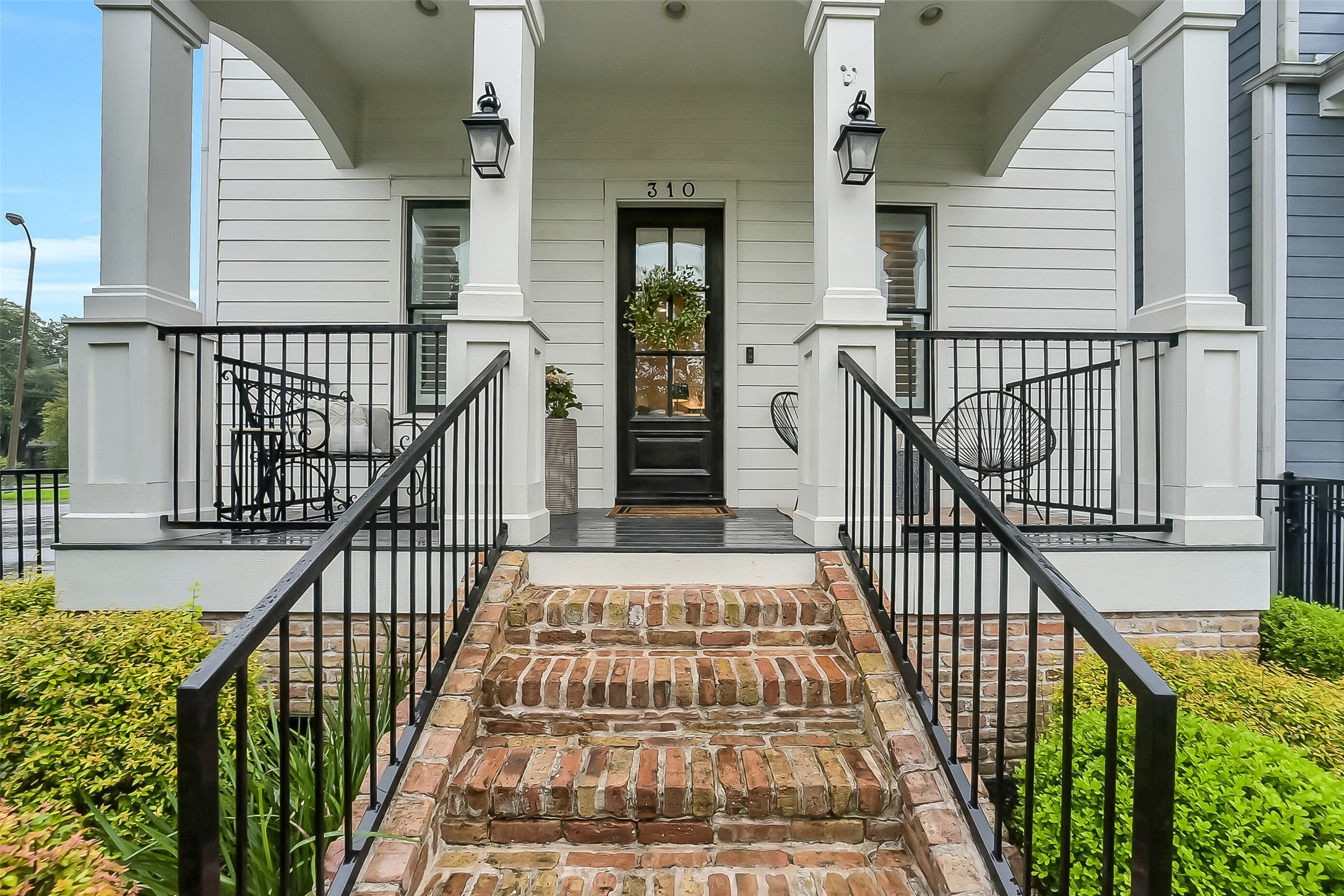 Listing photo 4