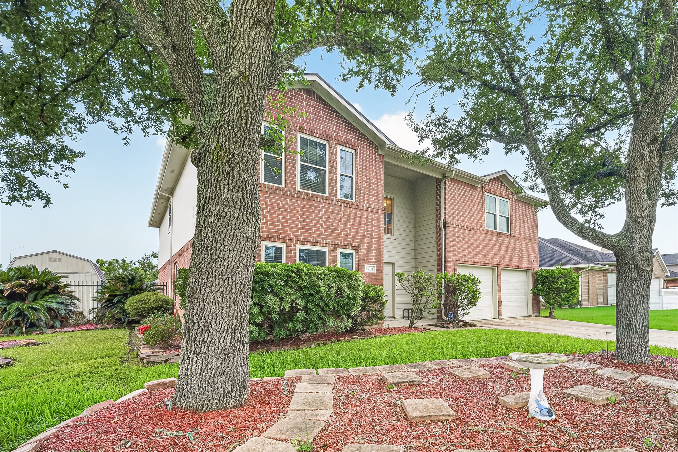 Listing photo 1
