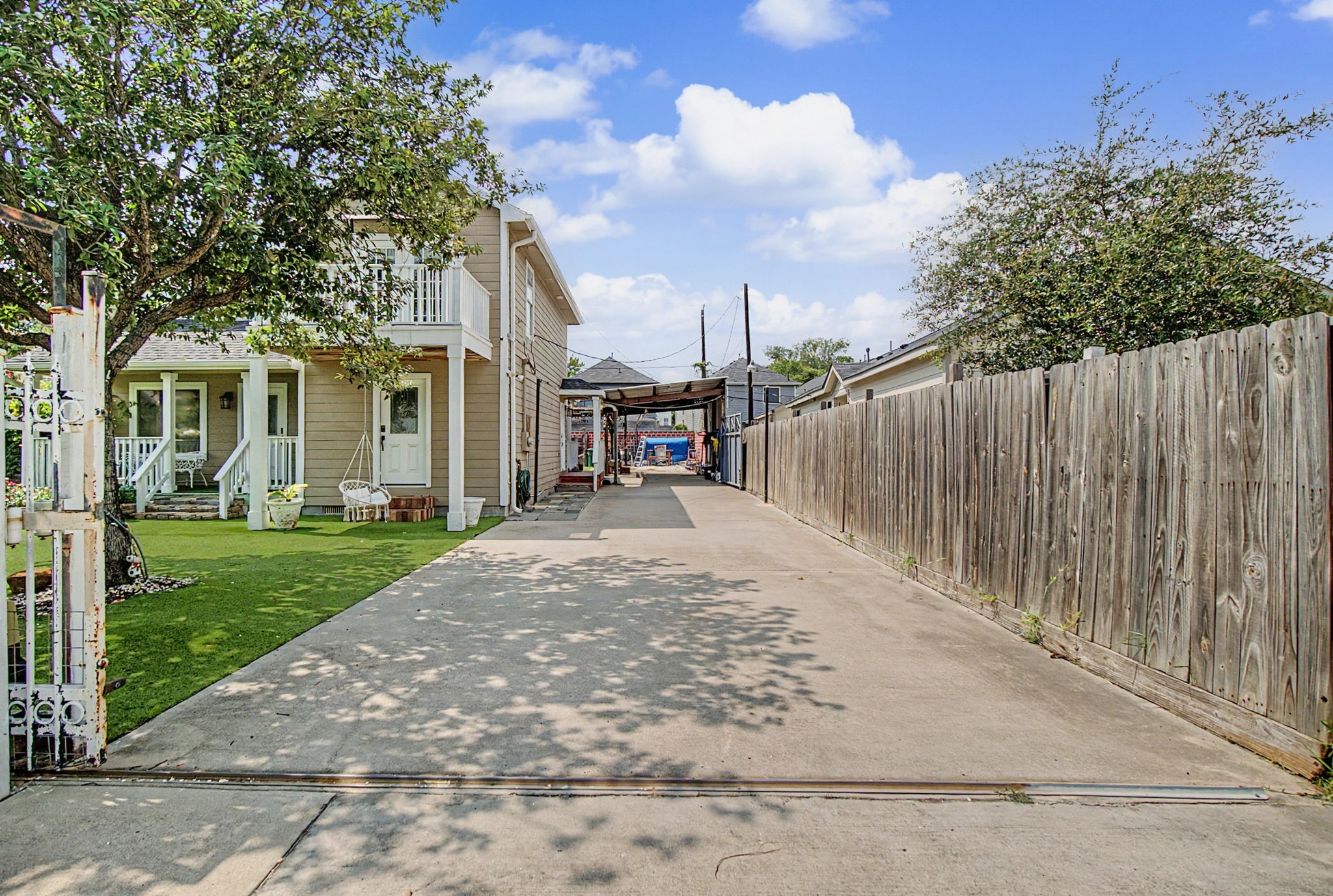 Listing photo 4