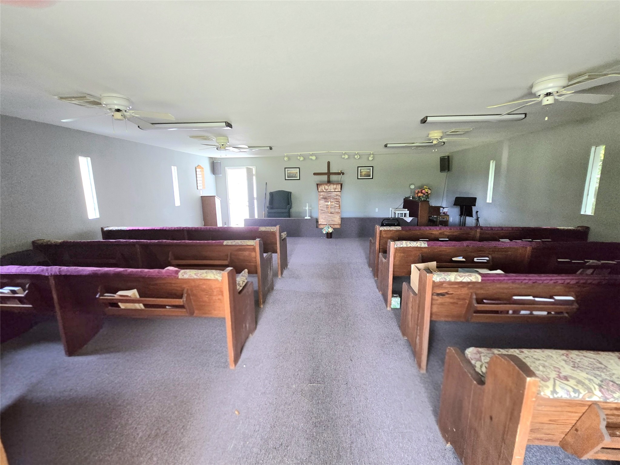 Listing photo 5