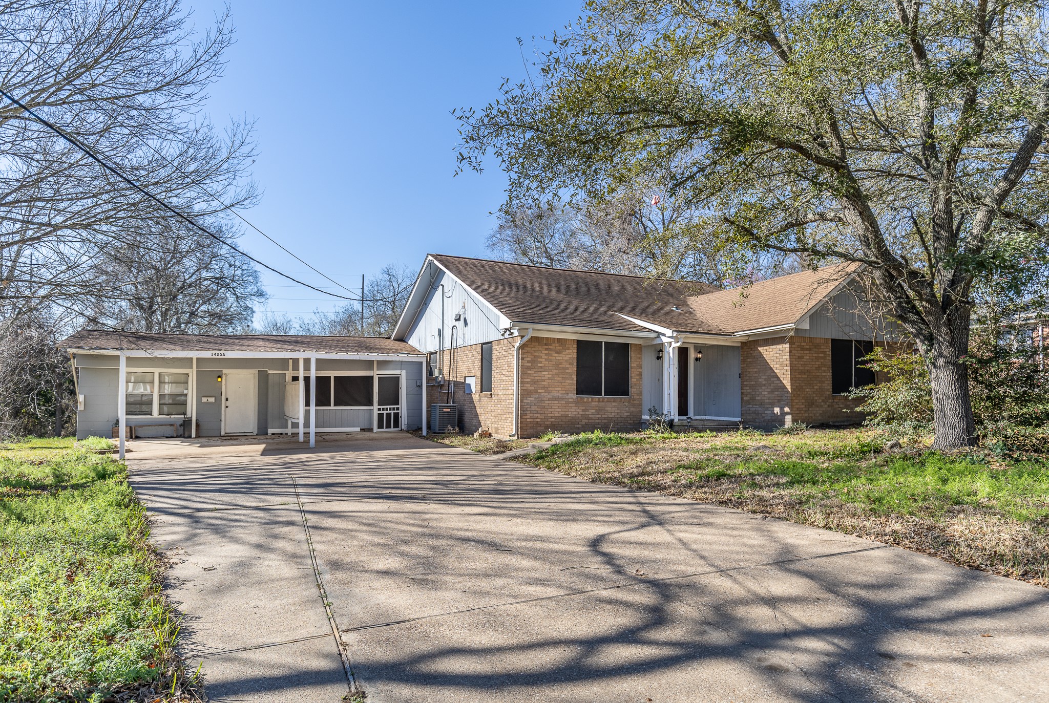 Listing photo 1