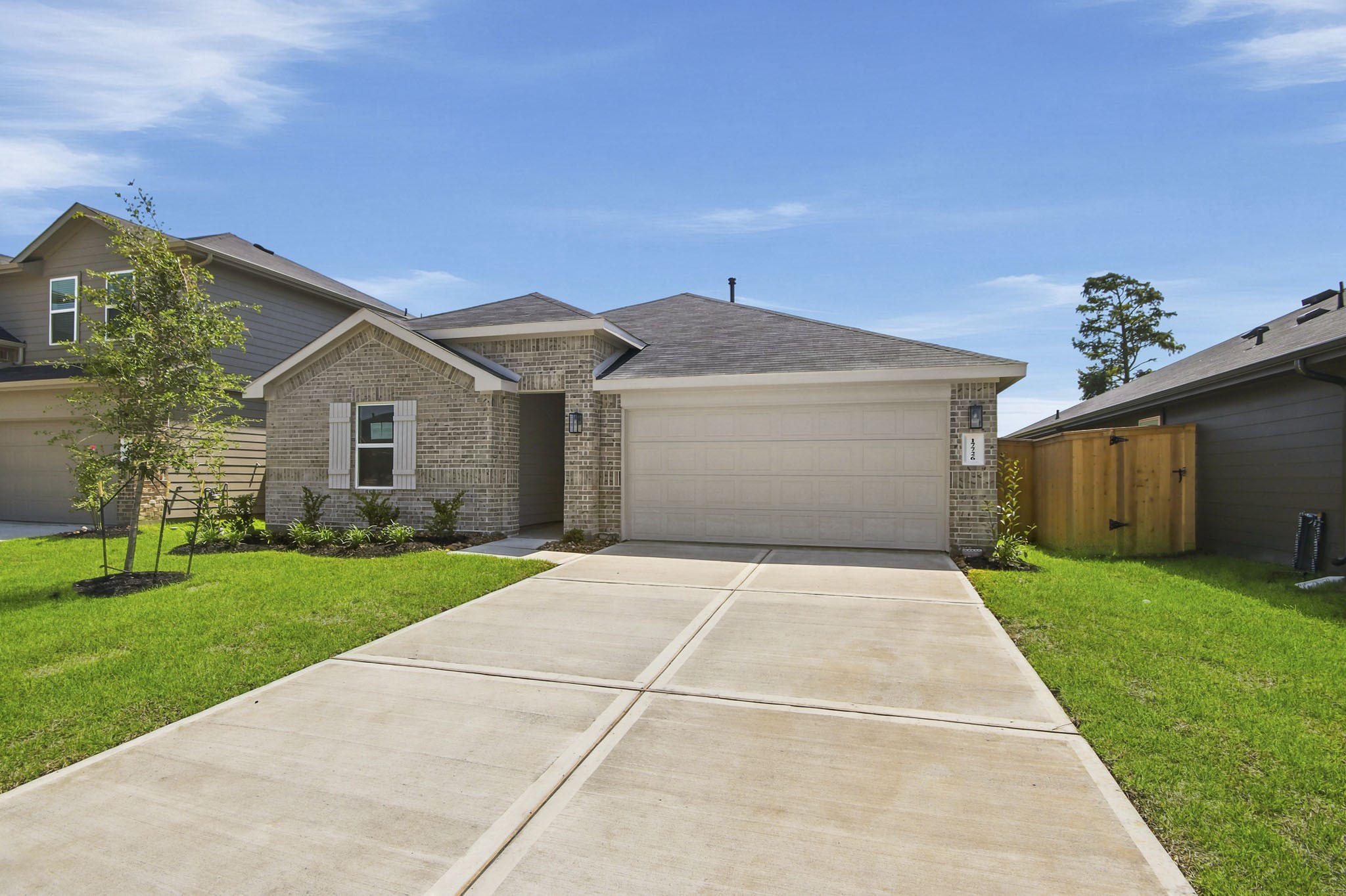 Listing photo 1