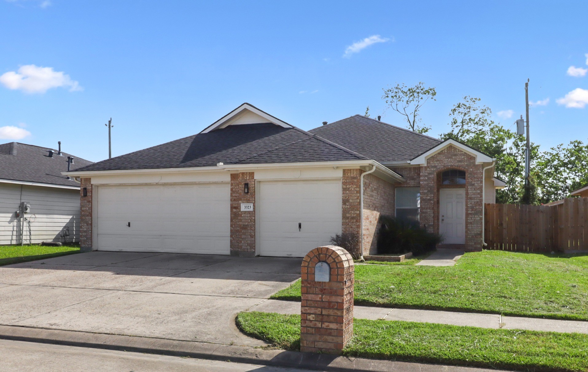 Listing photo 1