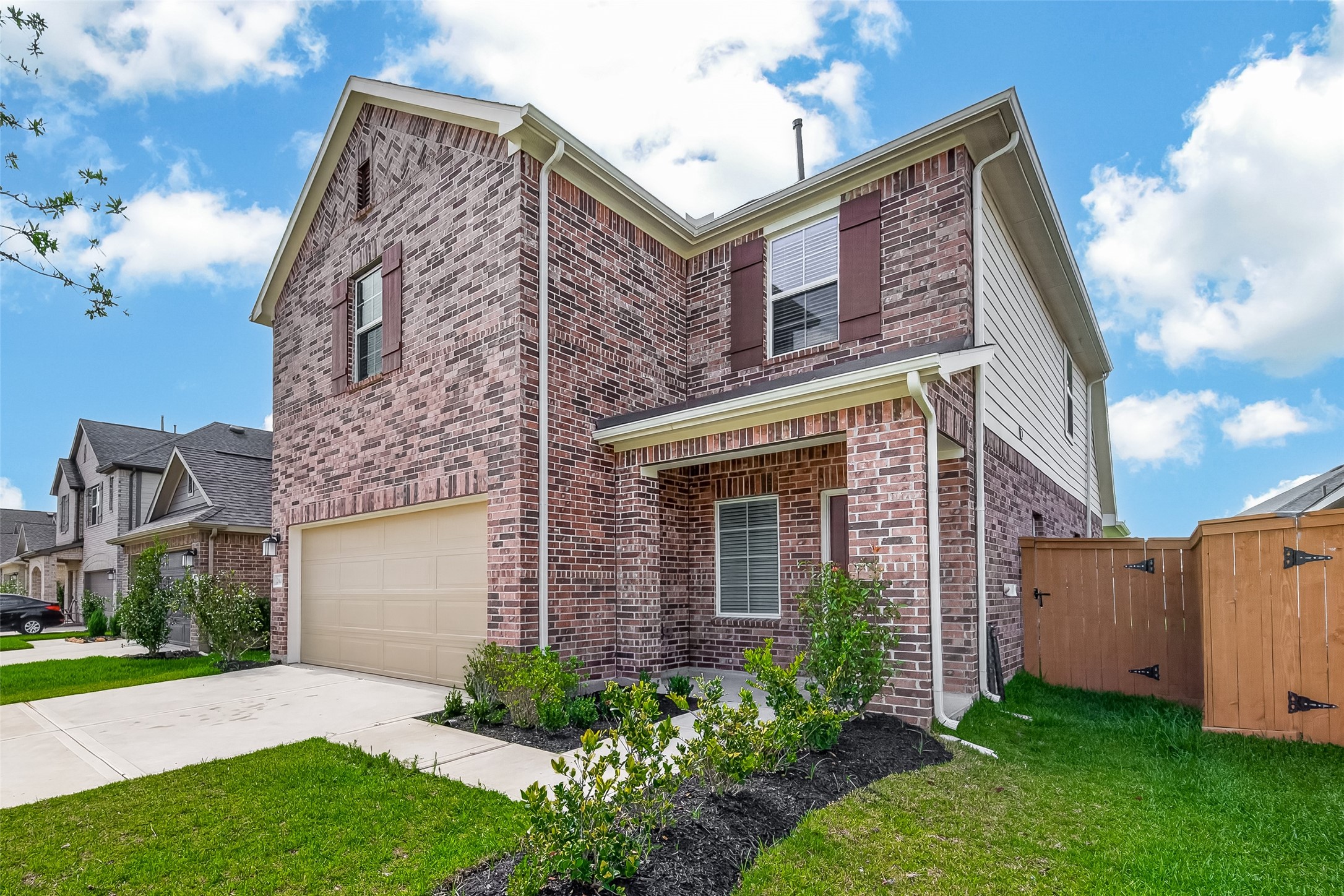 Listing photo 1