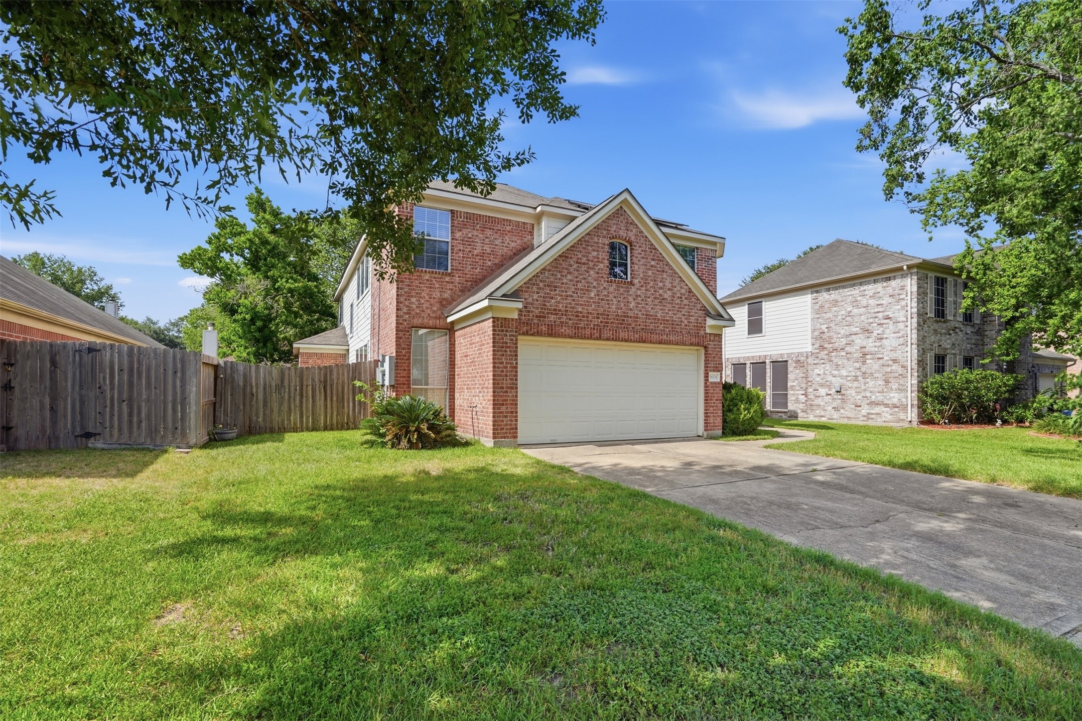 Listing photo 1