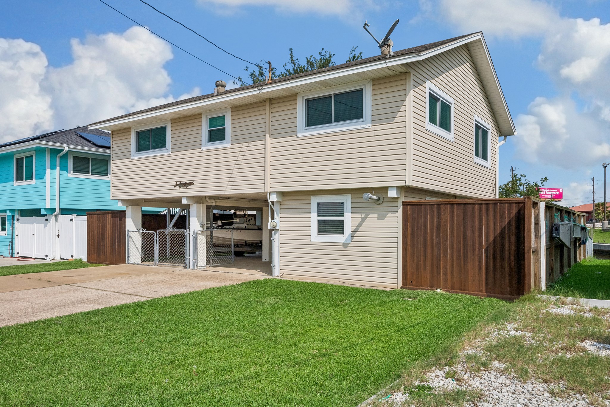 Listing photo 3