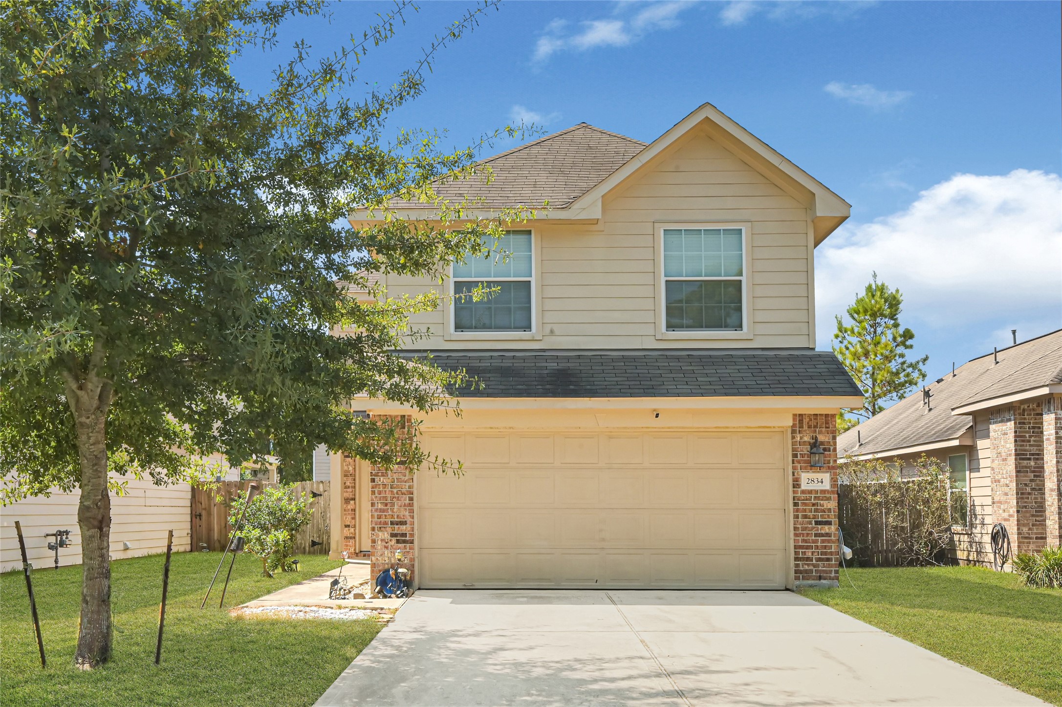 Listing photo 1