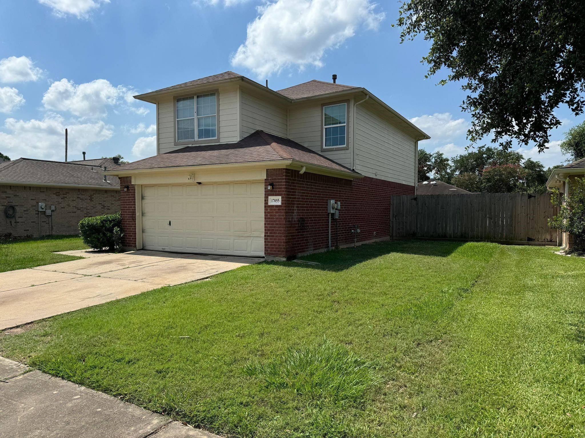 Listing photo 1