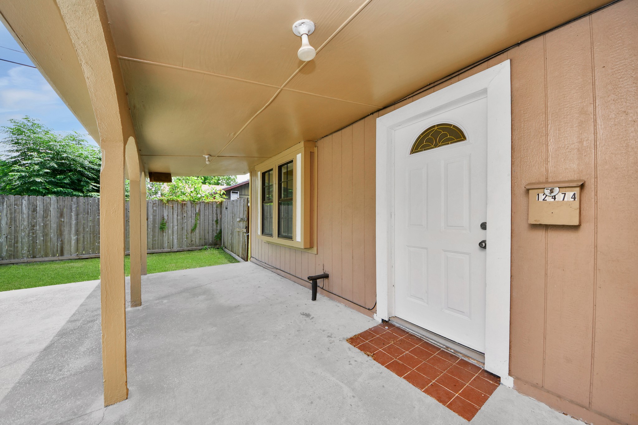 Listing photo 5