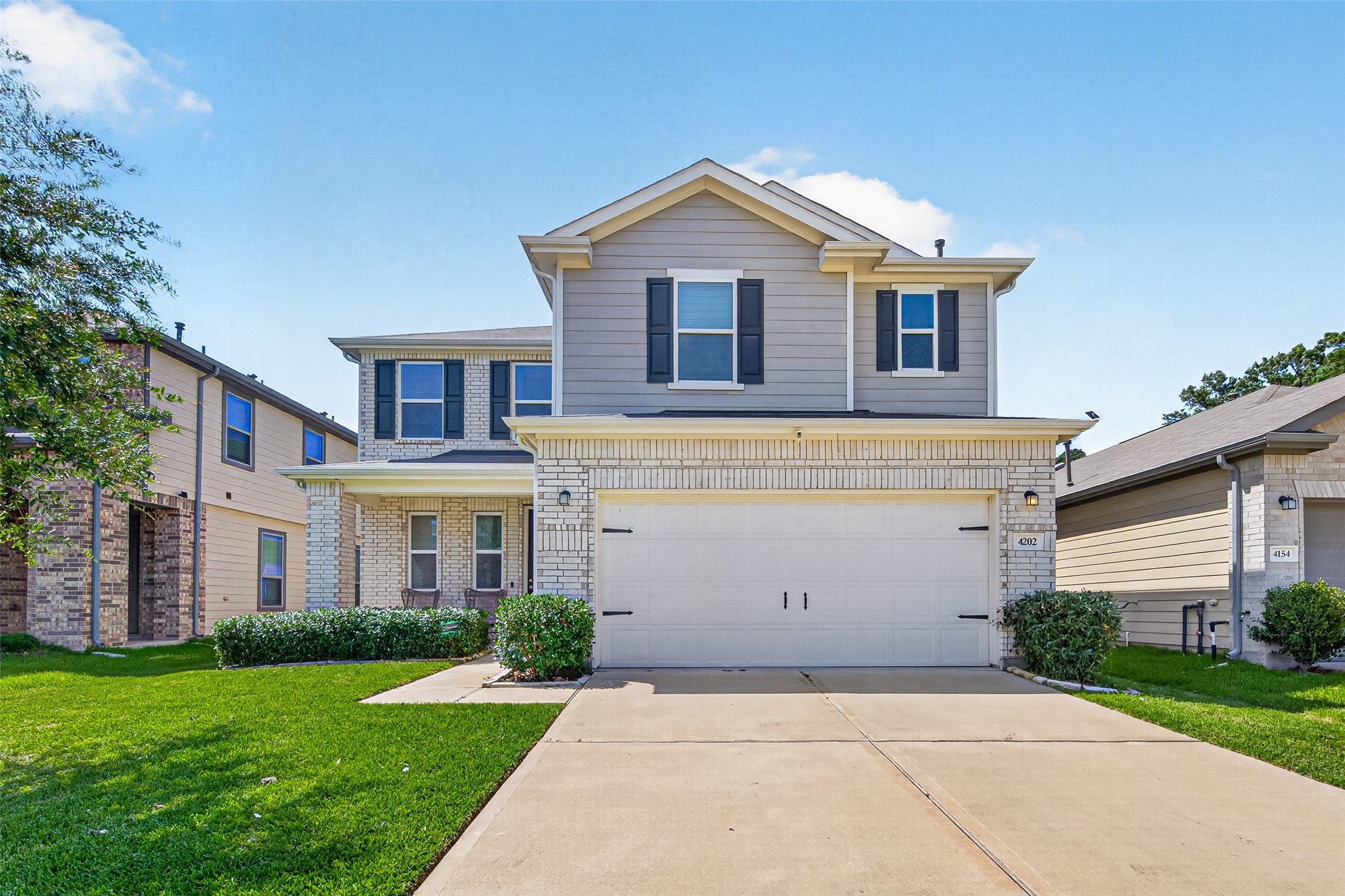 Listing photo 1