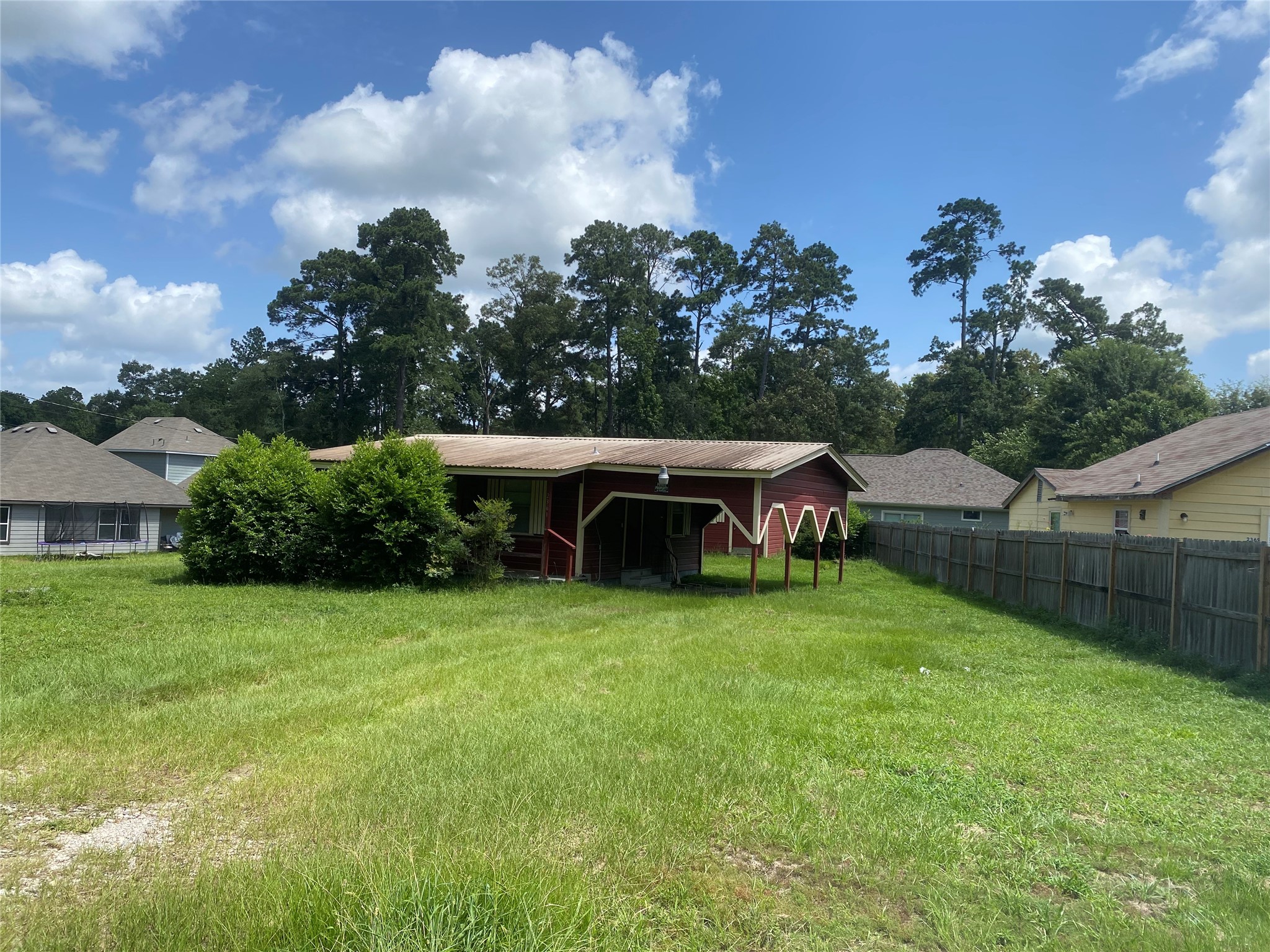 Listing photo 1