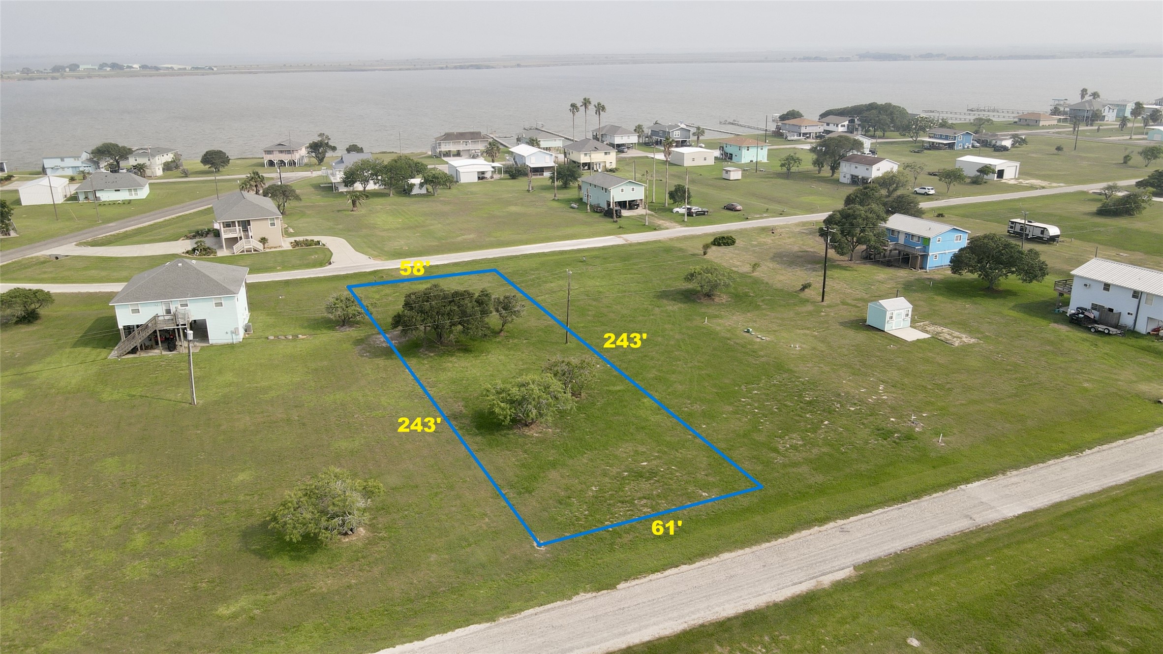 Listing photo 3