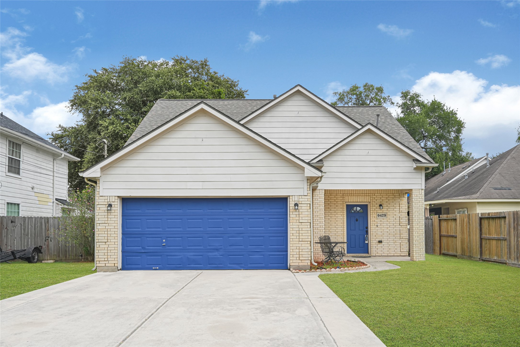 Listing photo 1