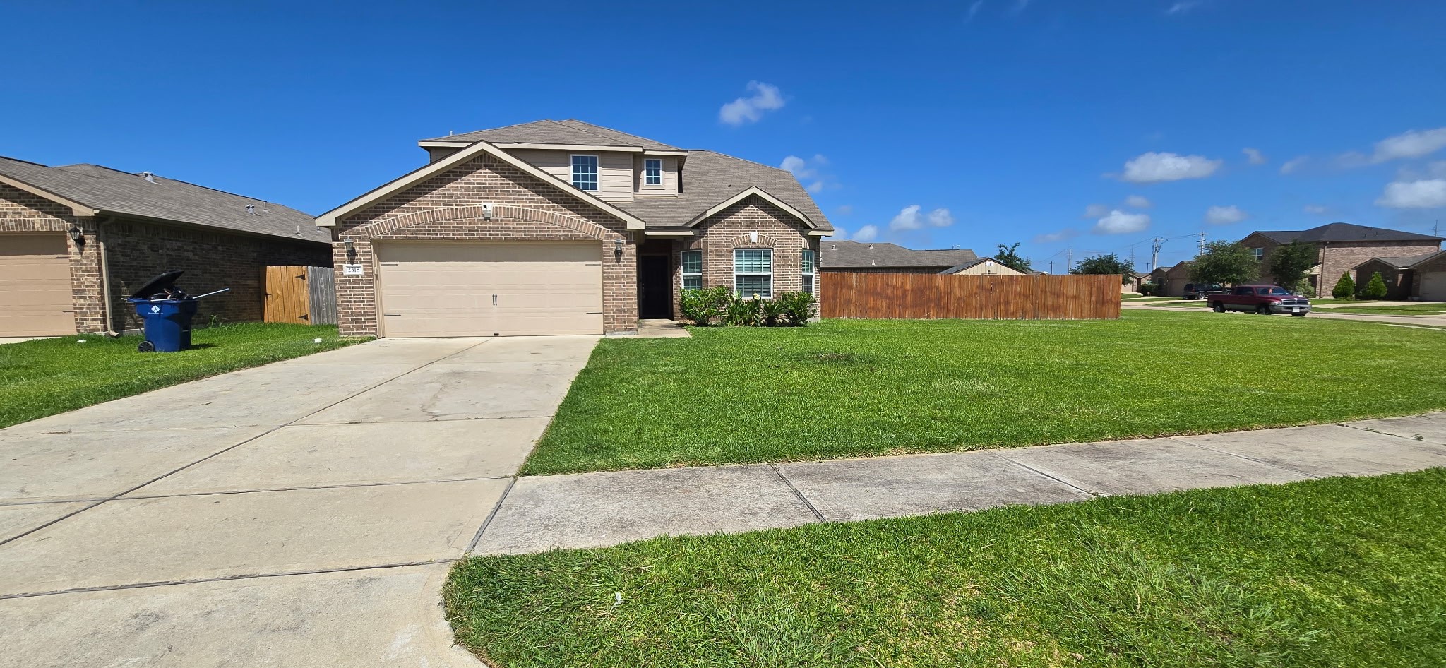Listing photo 1