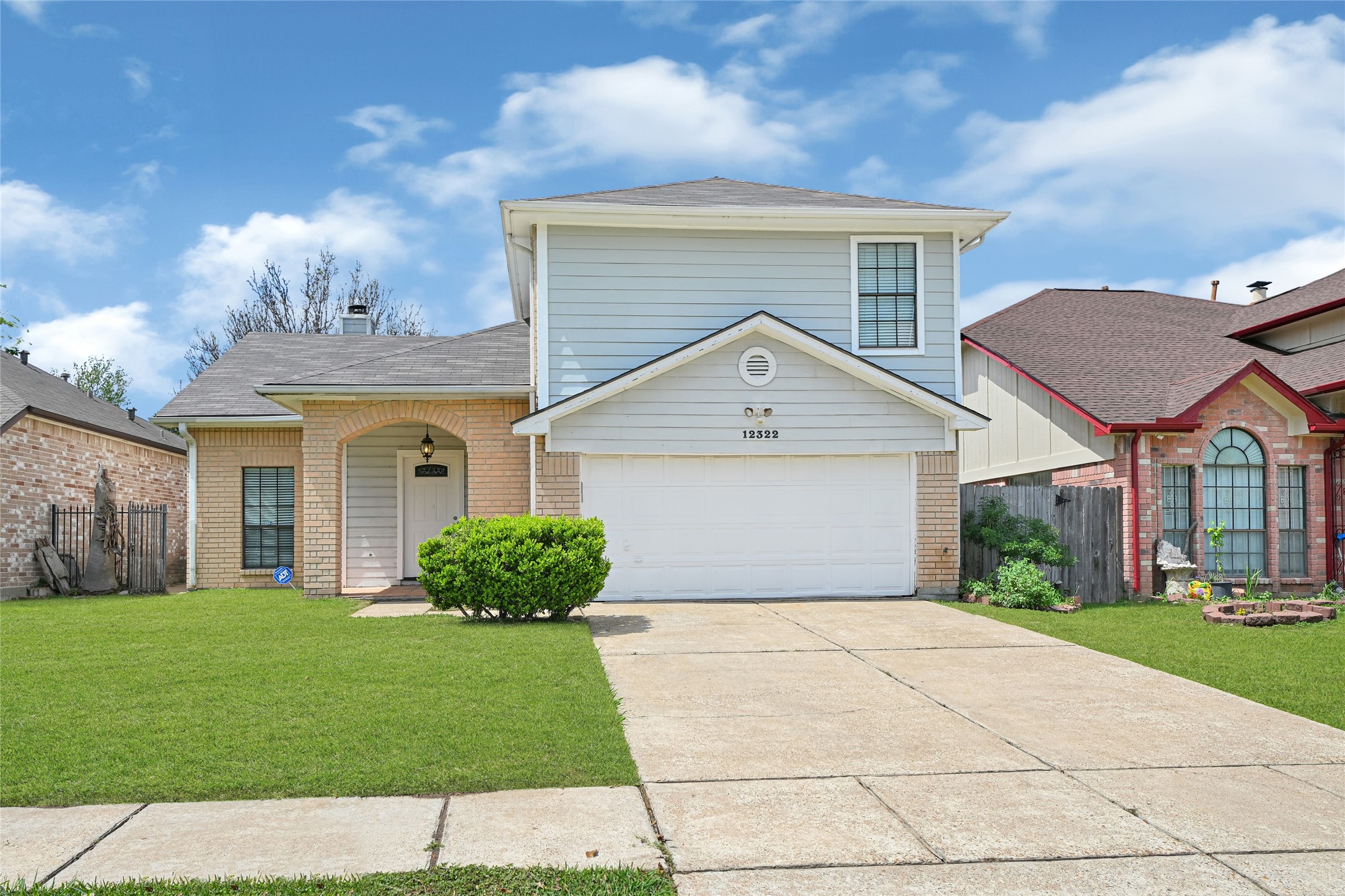 Listing photo 1