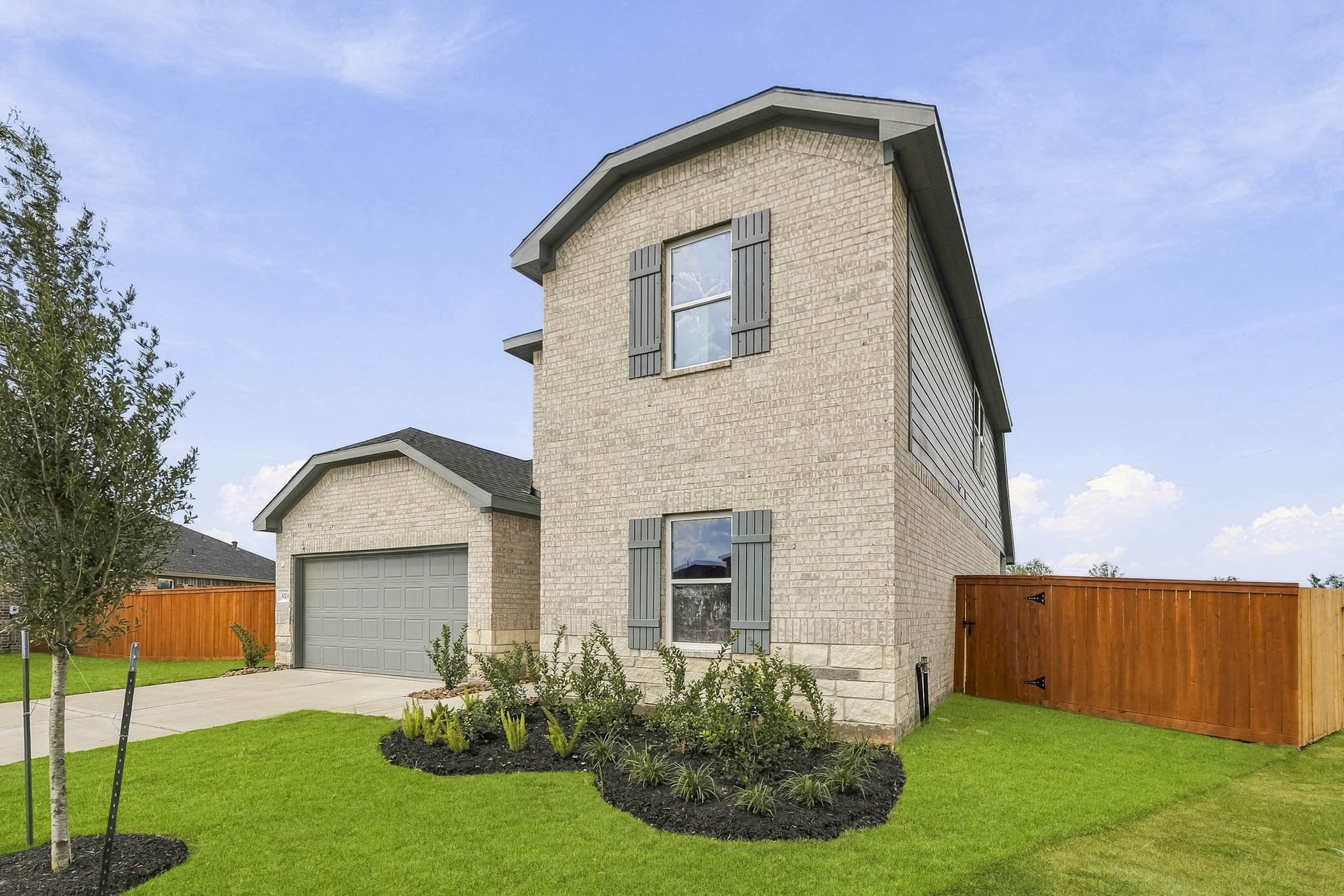 Listing photo 1