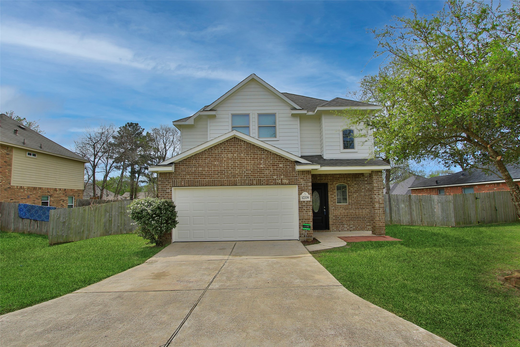 Listing photo 1