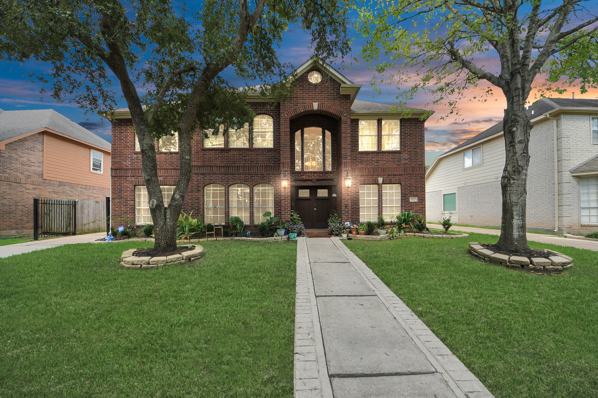 Listing photo 1