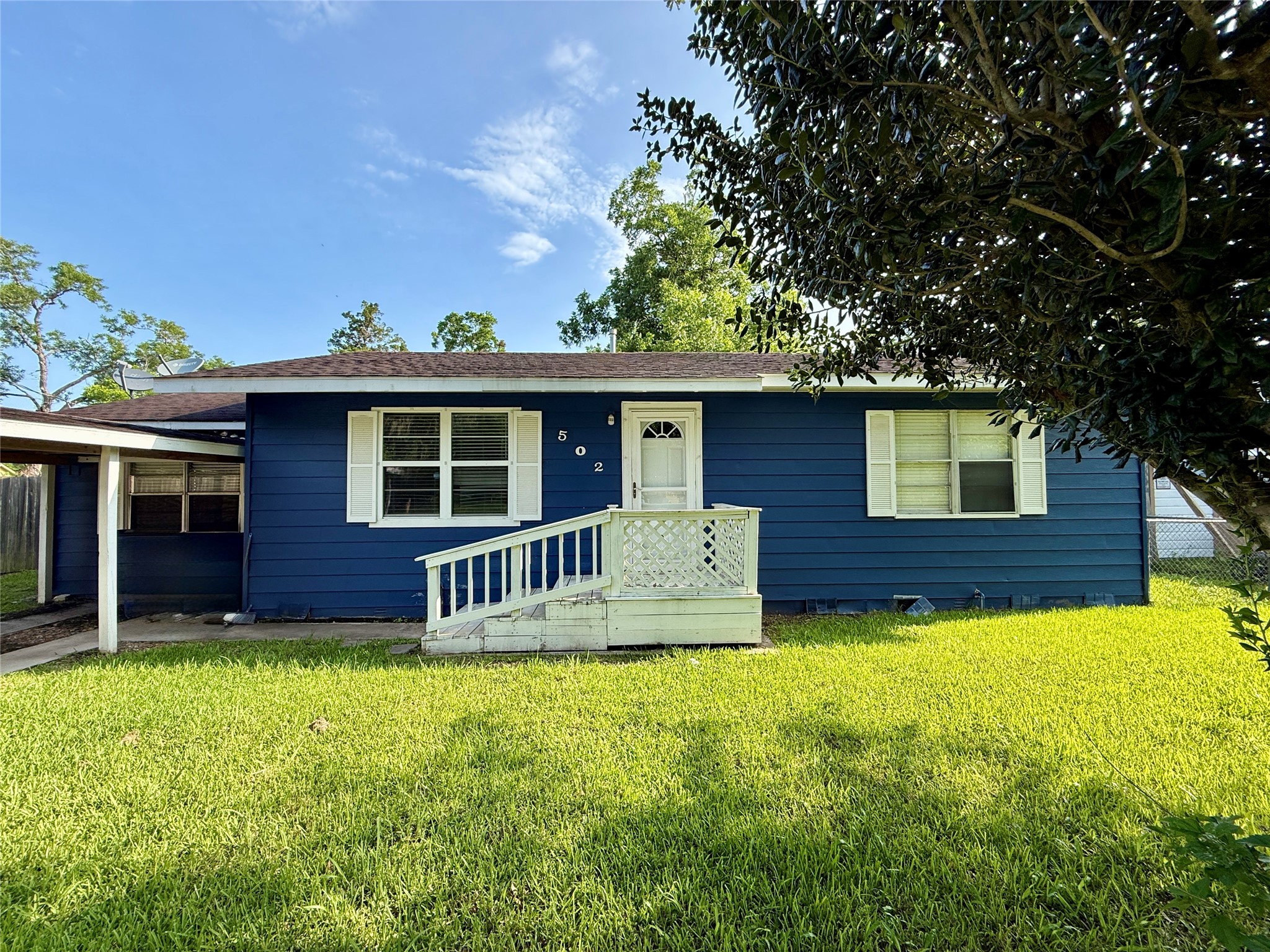Listing photo 1