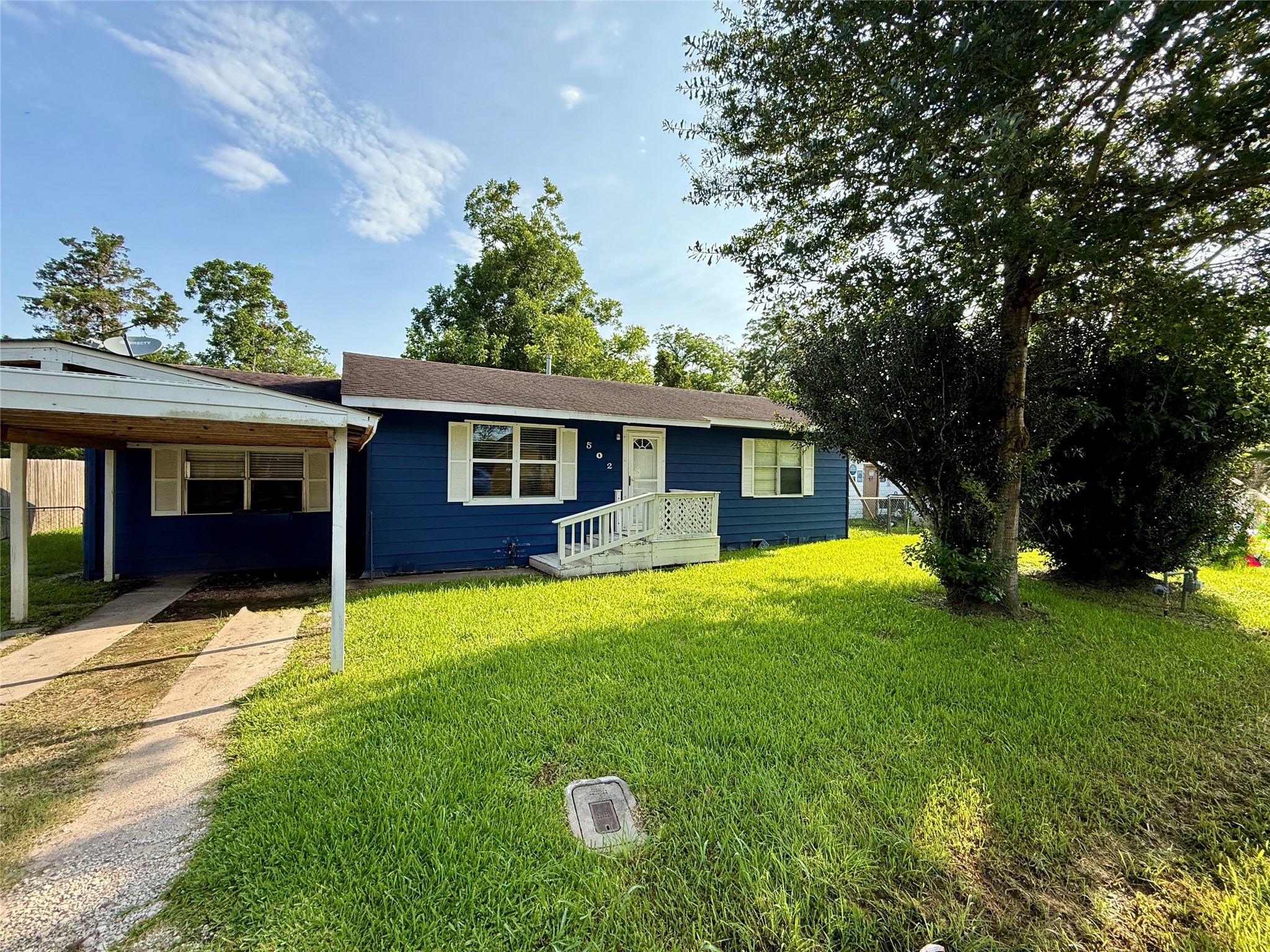 Listing photo 2