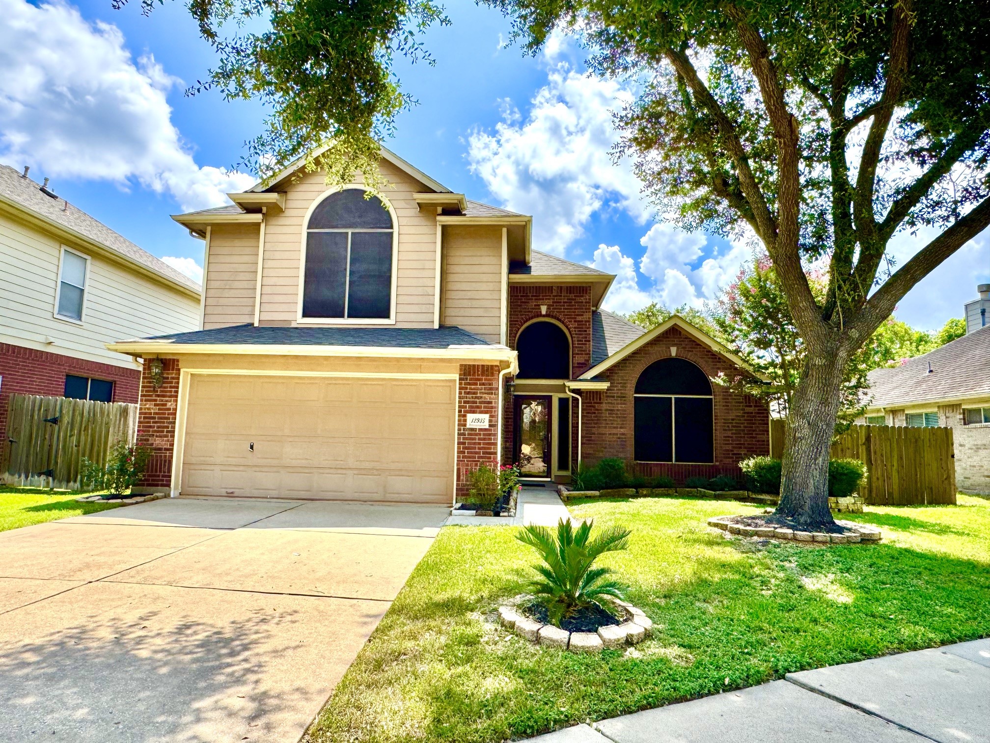 Listing photo 1