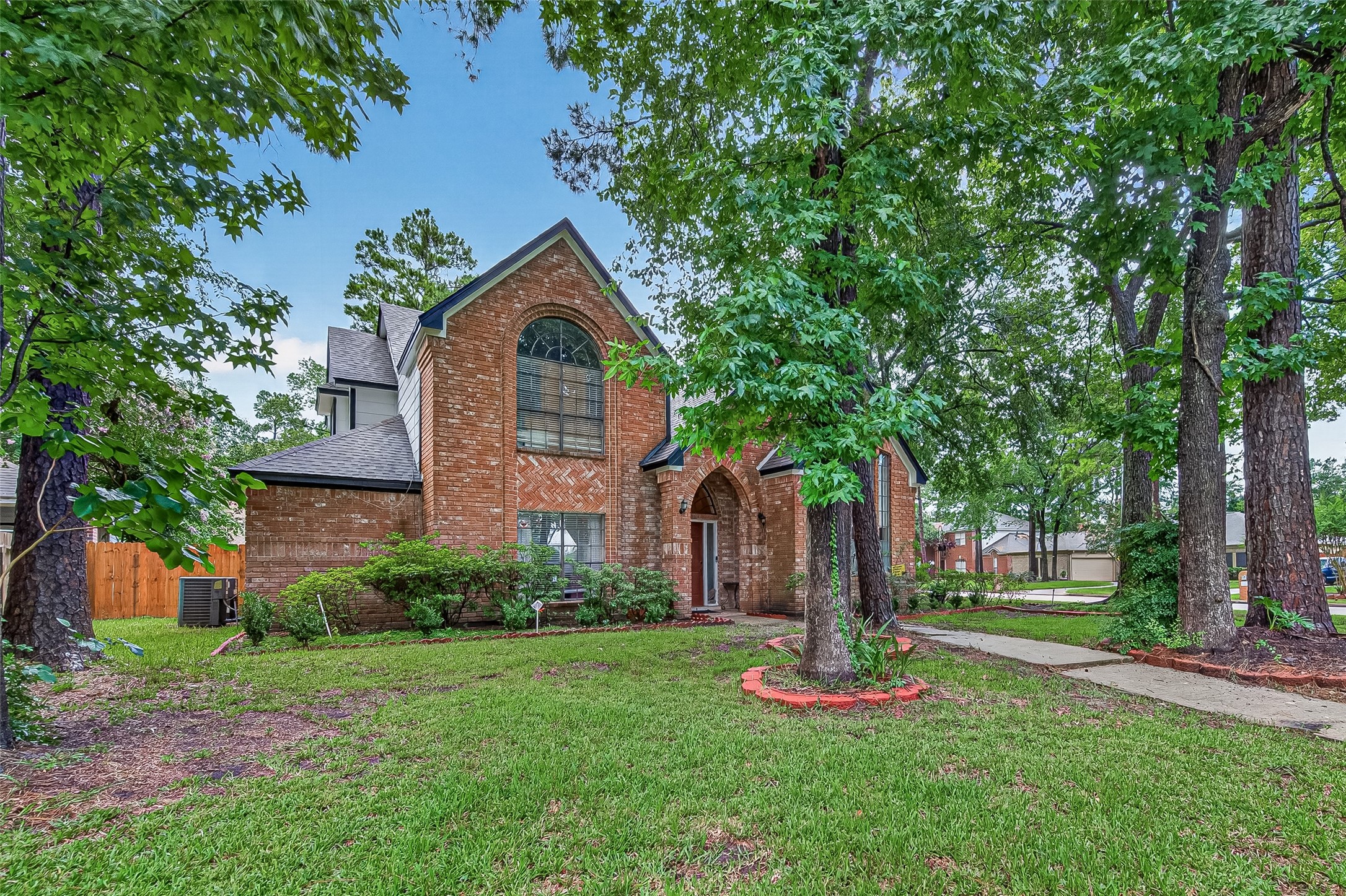 Listing photo 5