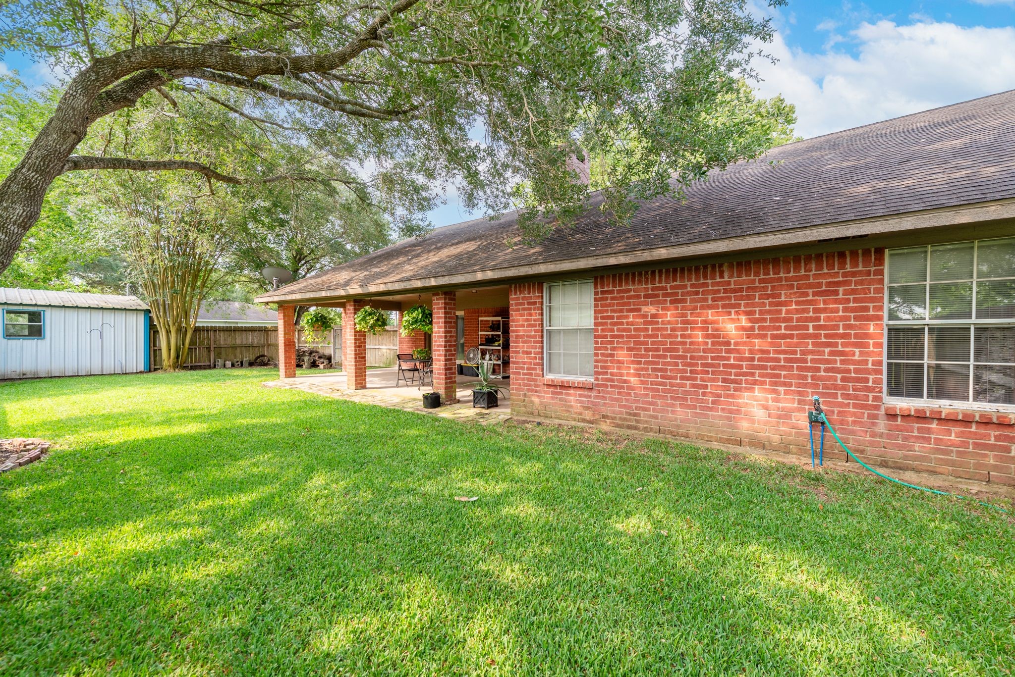 Listing photo 4