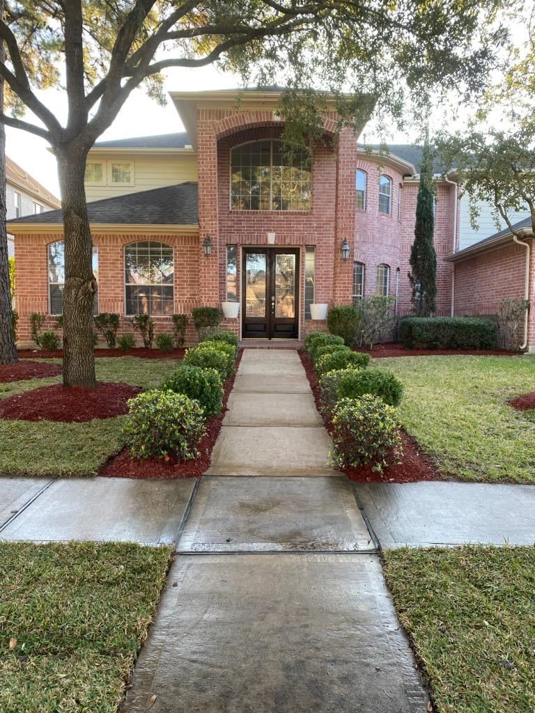 Listing photo 1
