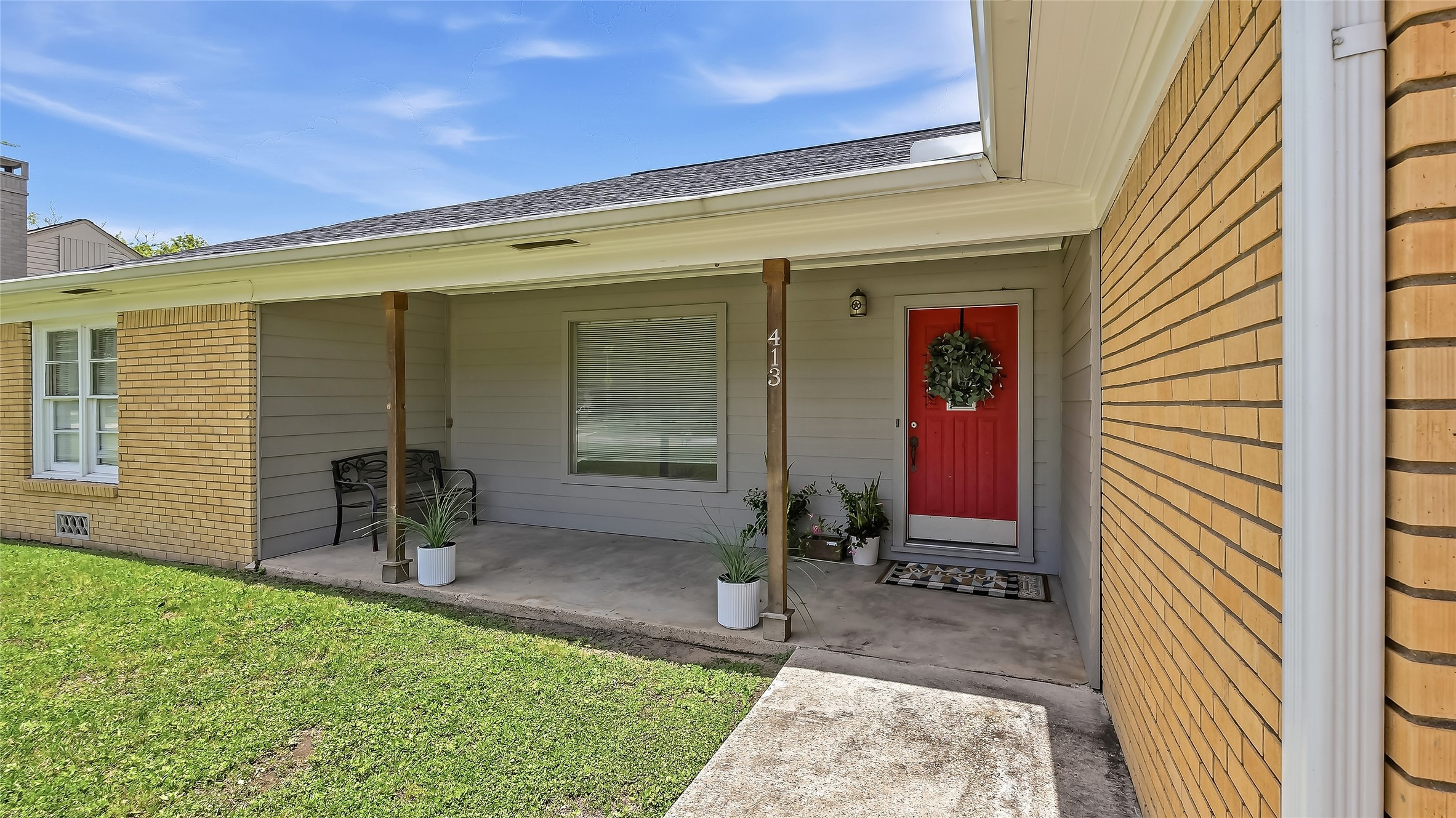 Listing photo 5