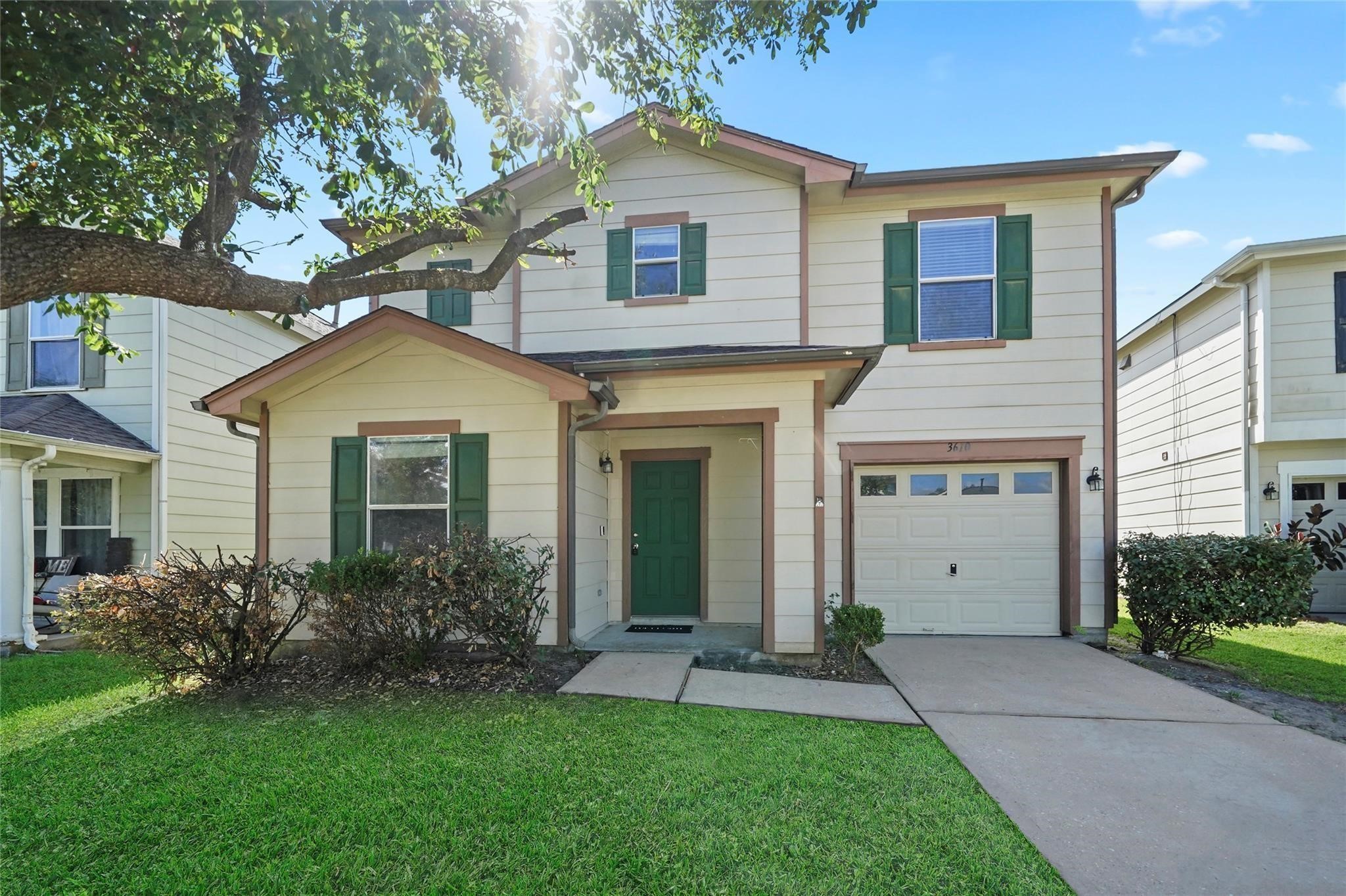 Listing photo 1