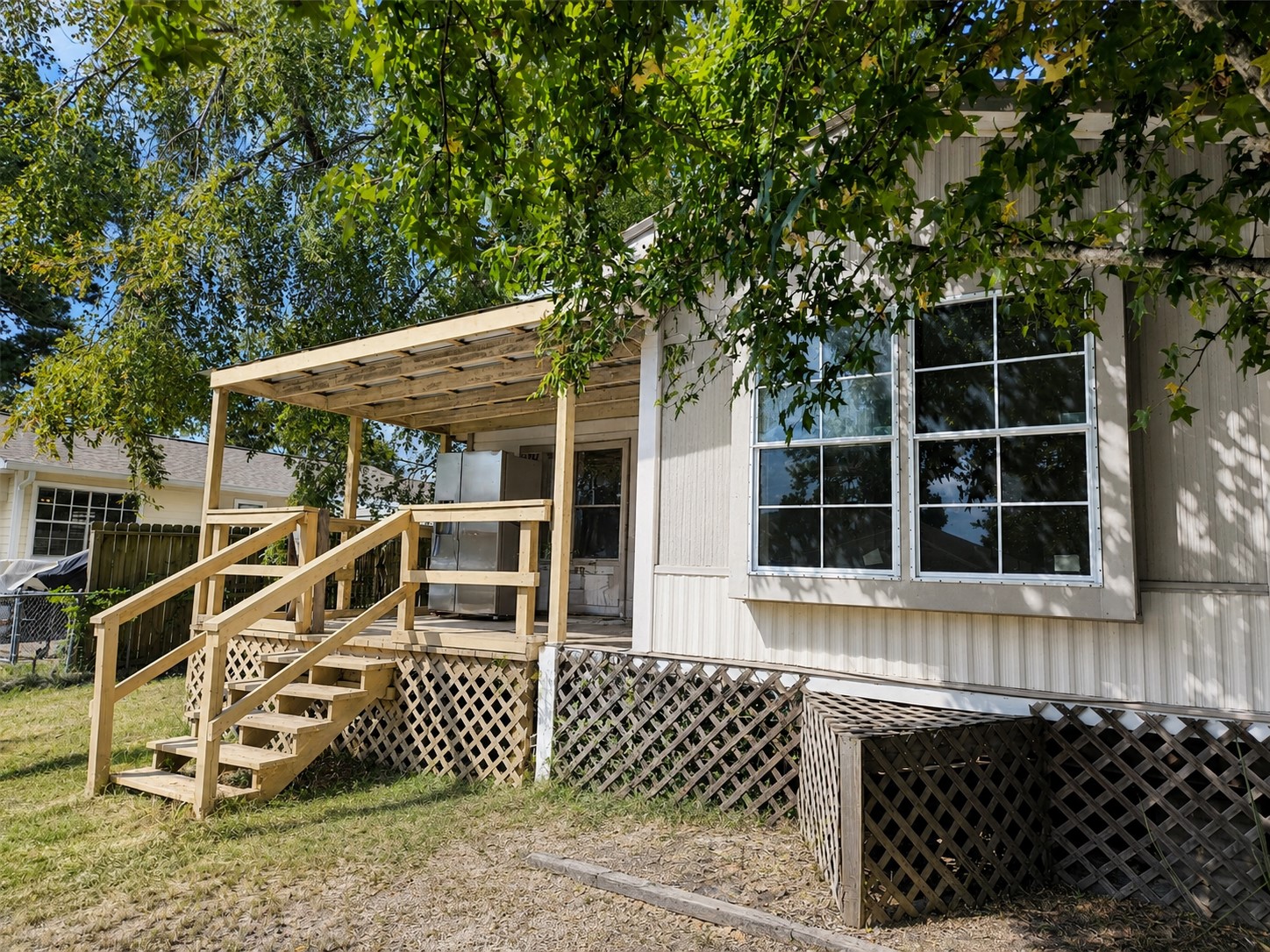 Listing photo 4