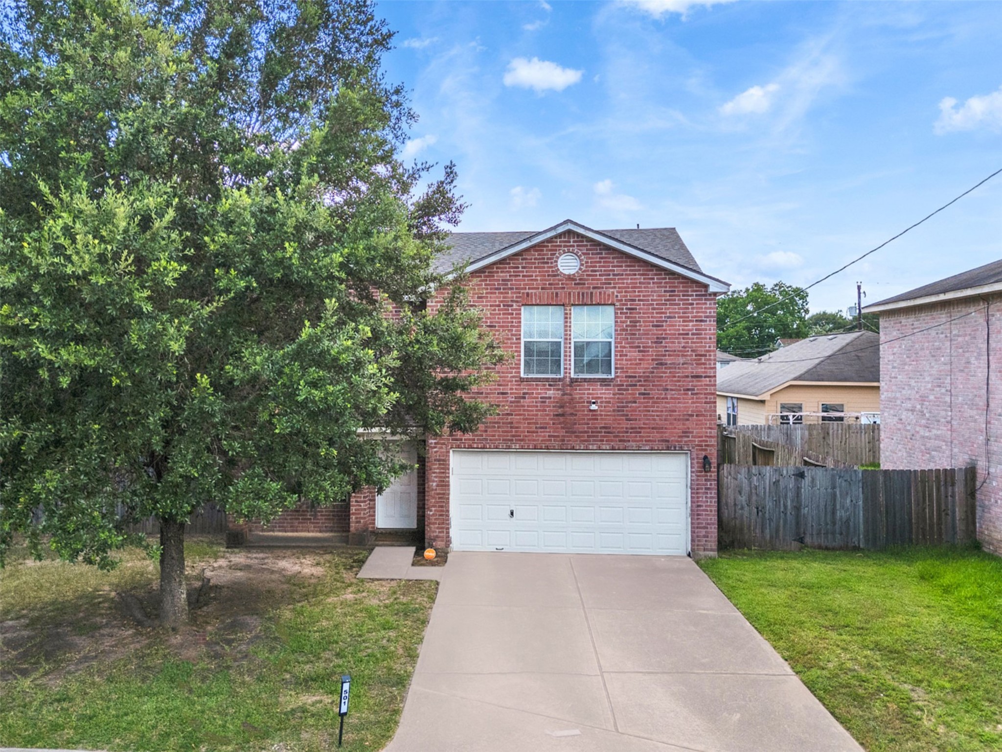 Listing photo 1