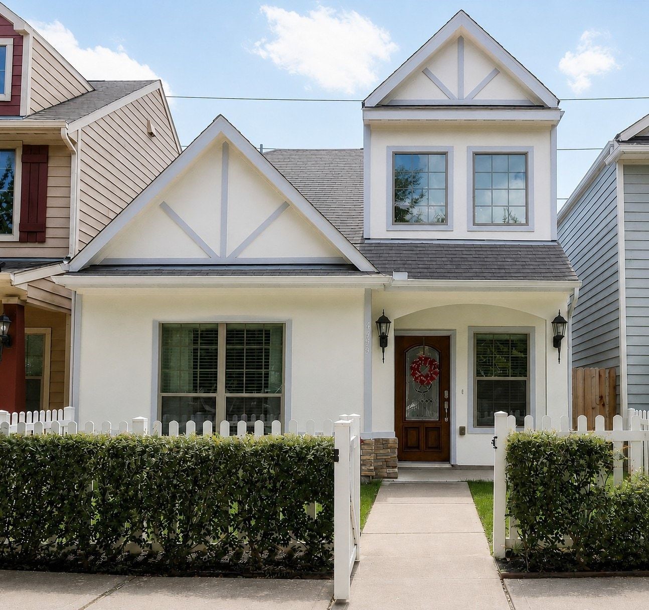 Listing photo 1