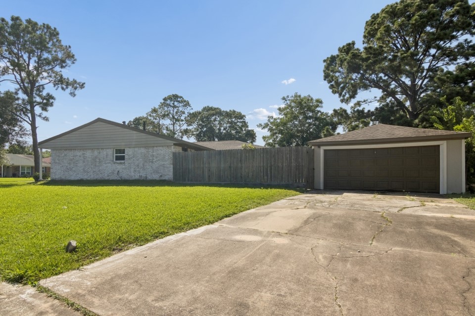 6022 Beaudry Drive