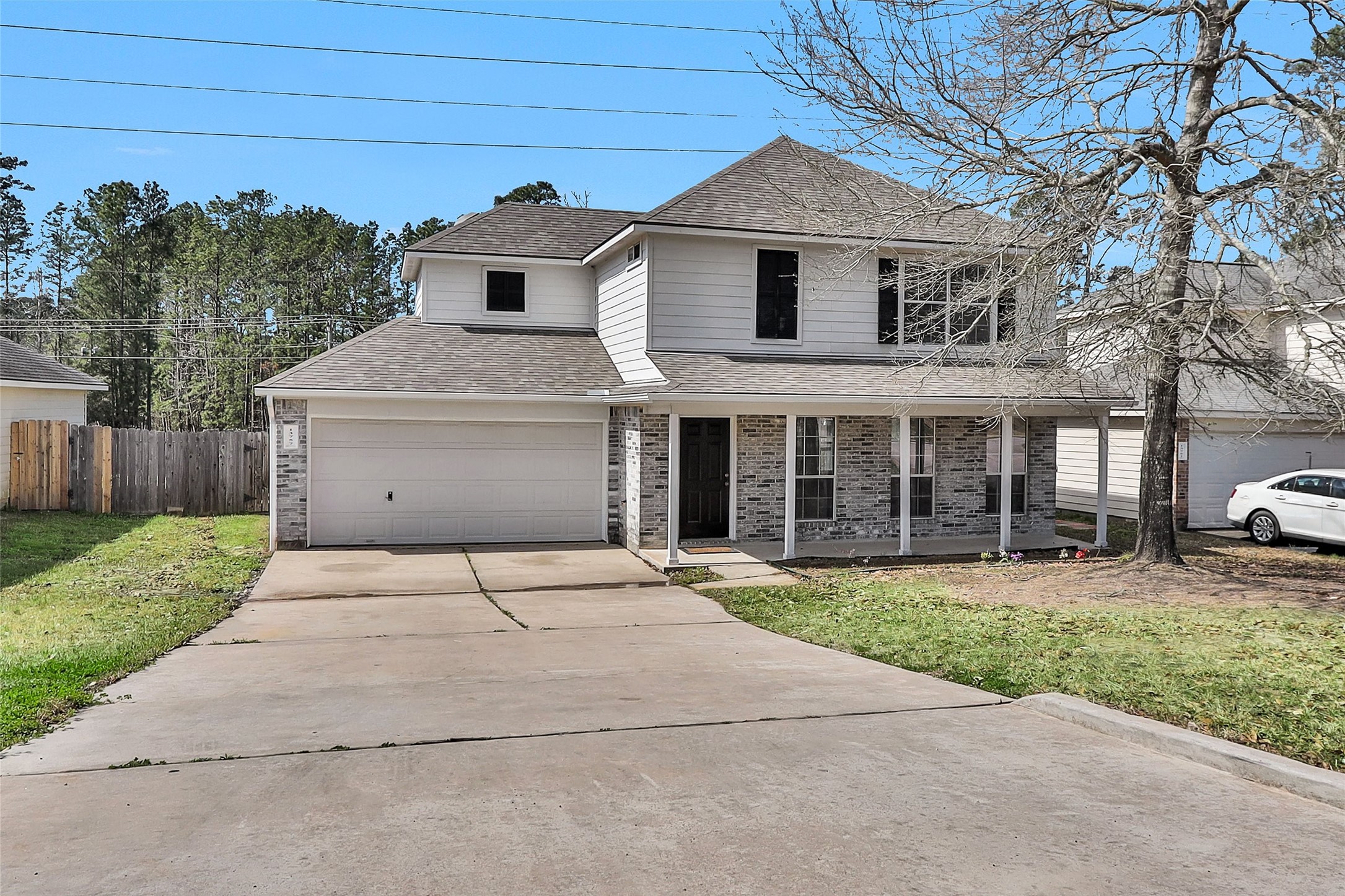 Listing photo 1