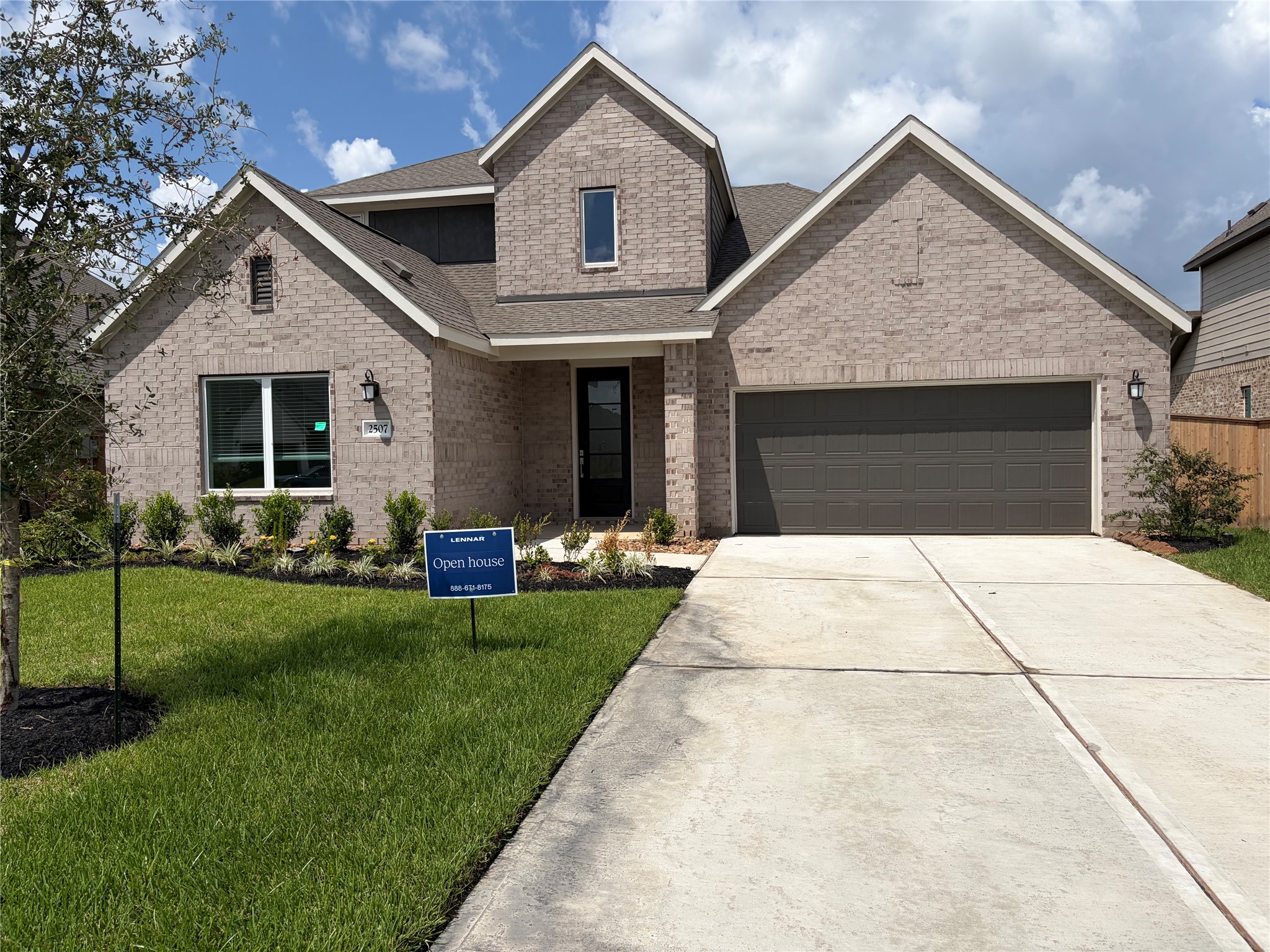 Listing photo 1