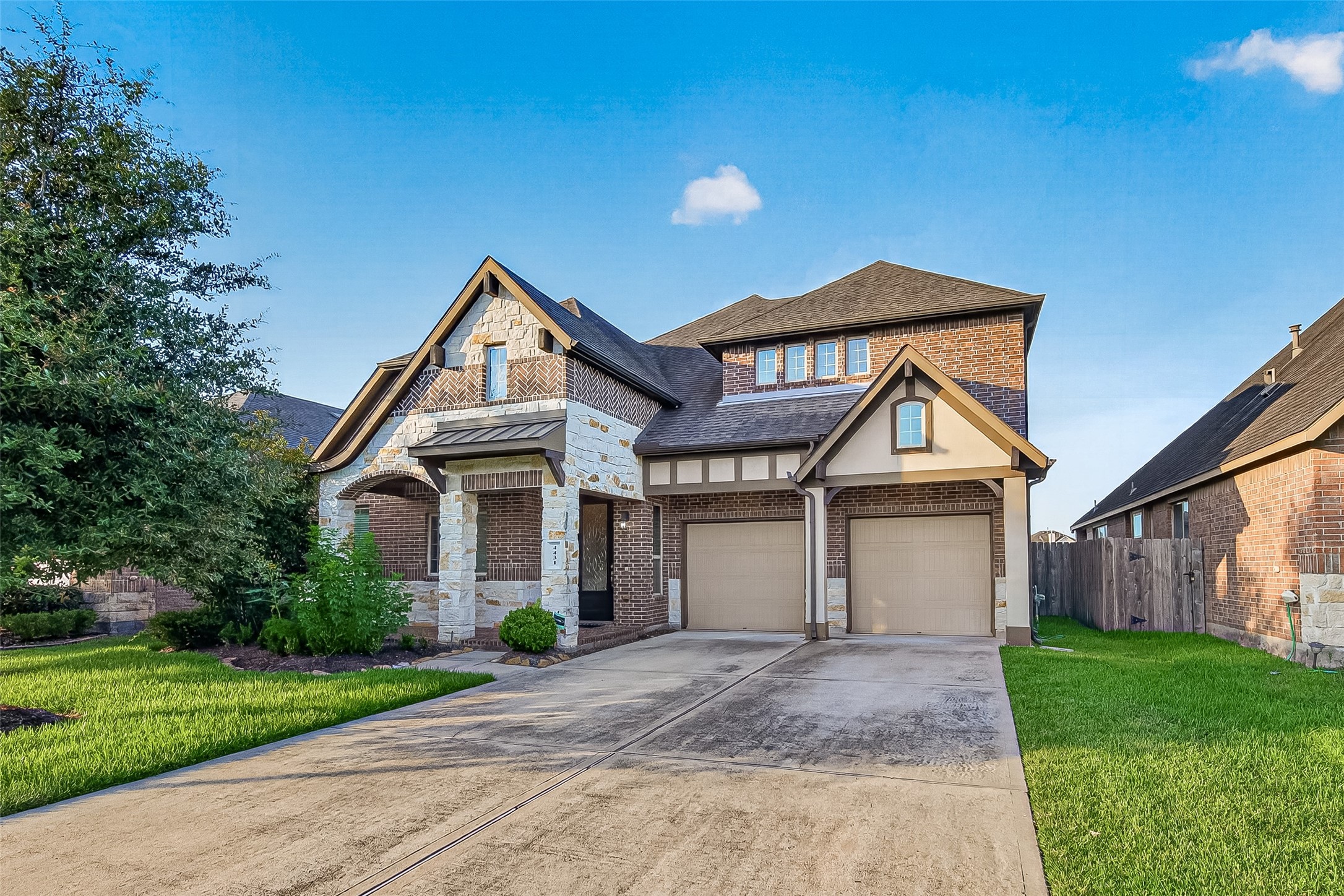 Listing photo 1