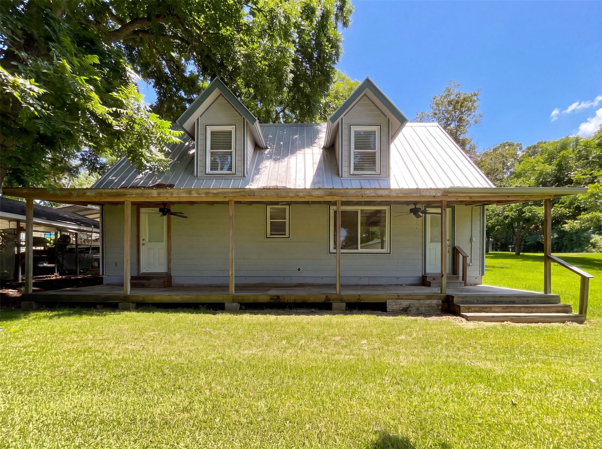 Listing photo 5