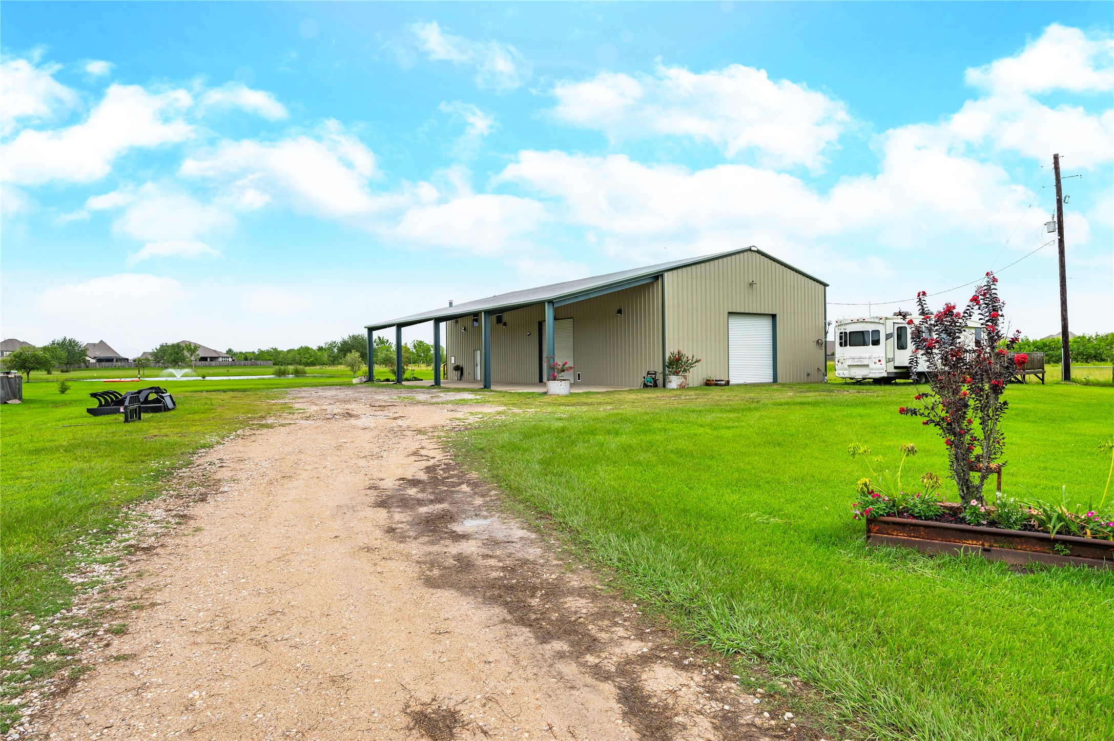 Listing photo 4