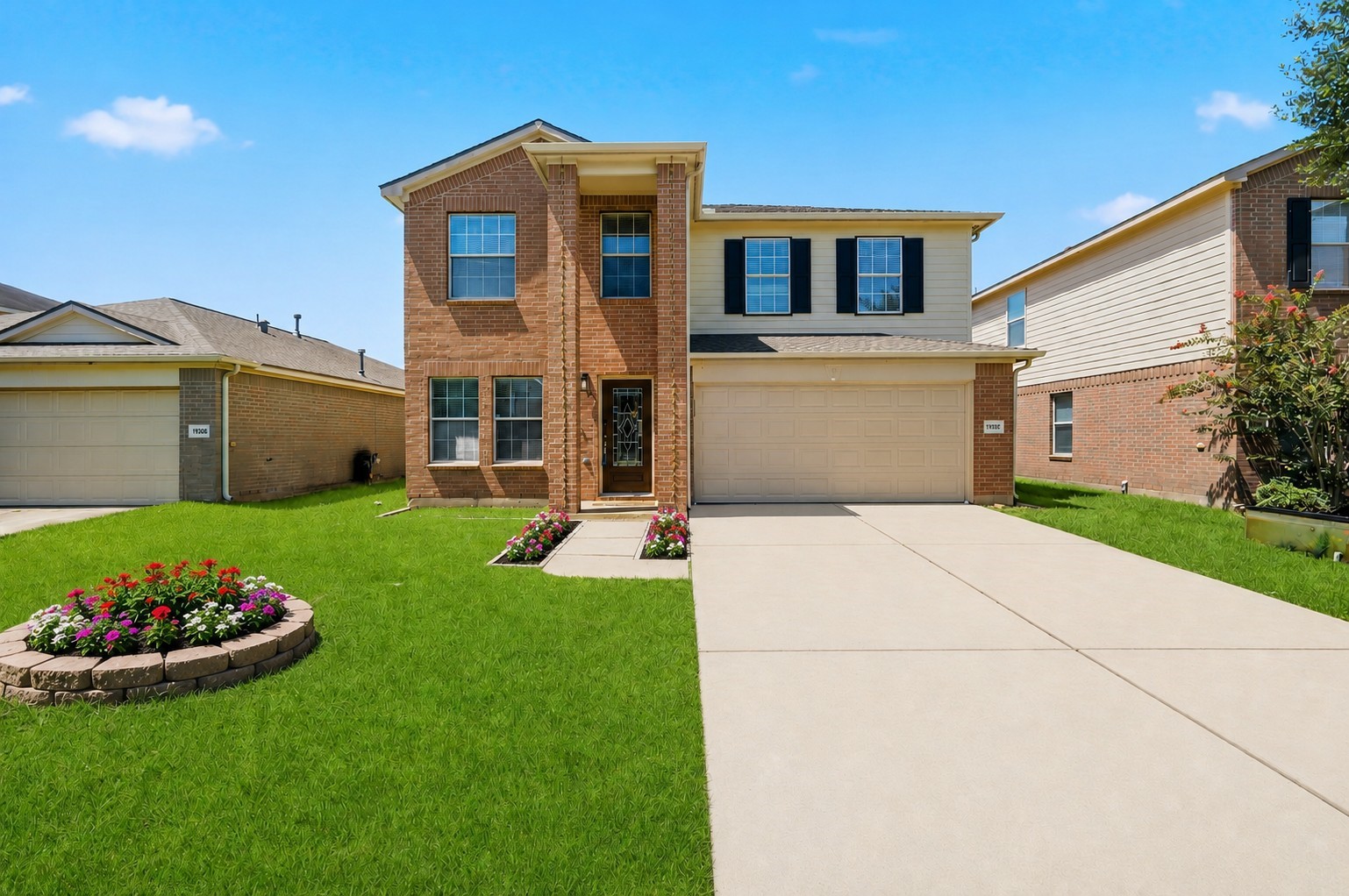 Listing photo 1